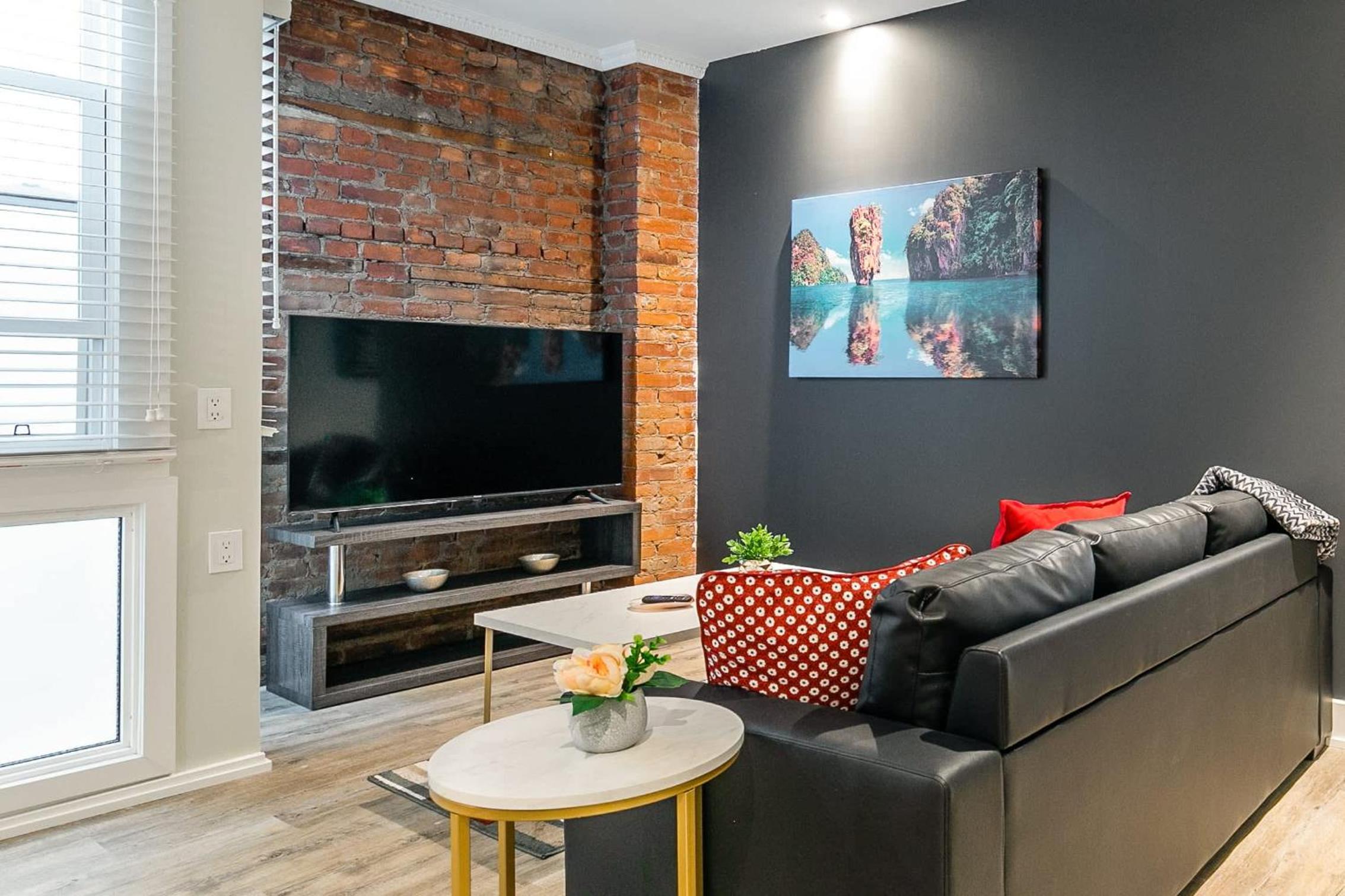 Apartment photo 1