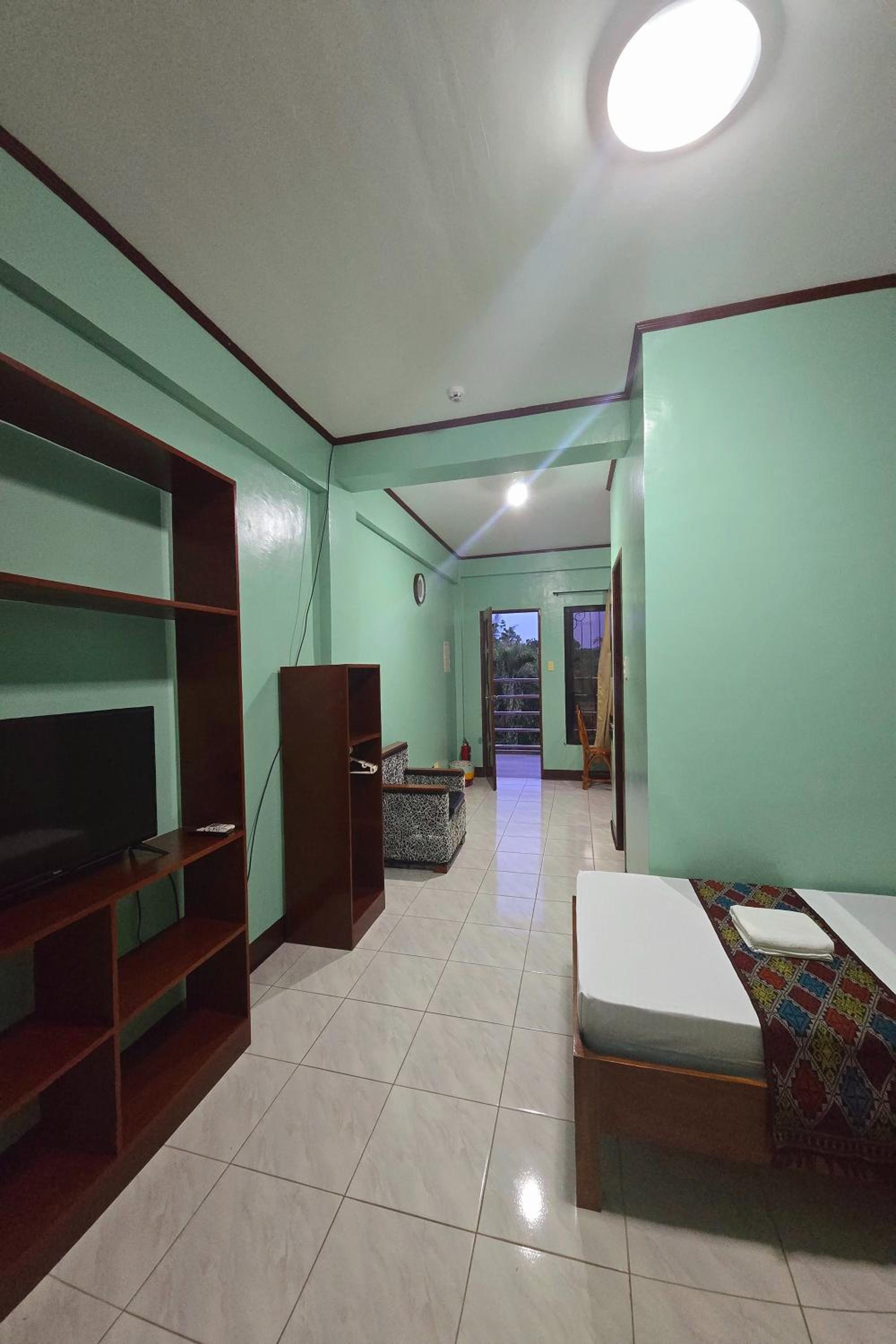 Deluxe Twin Room - Photo 6
