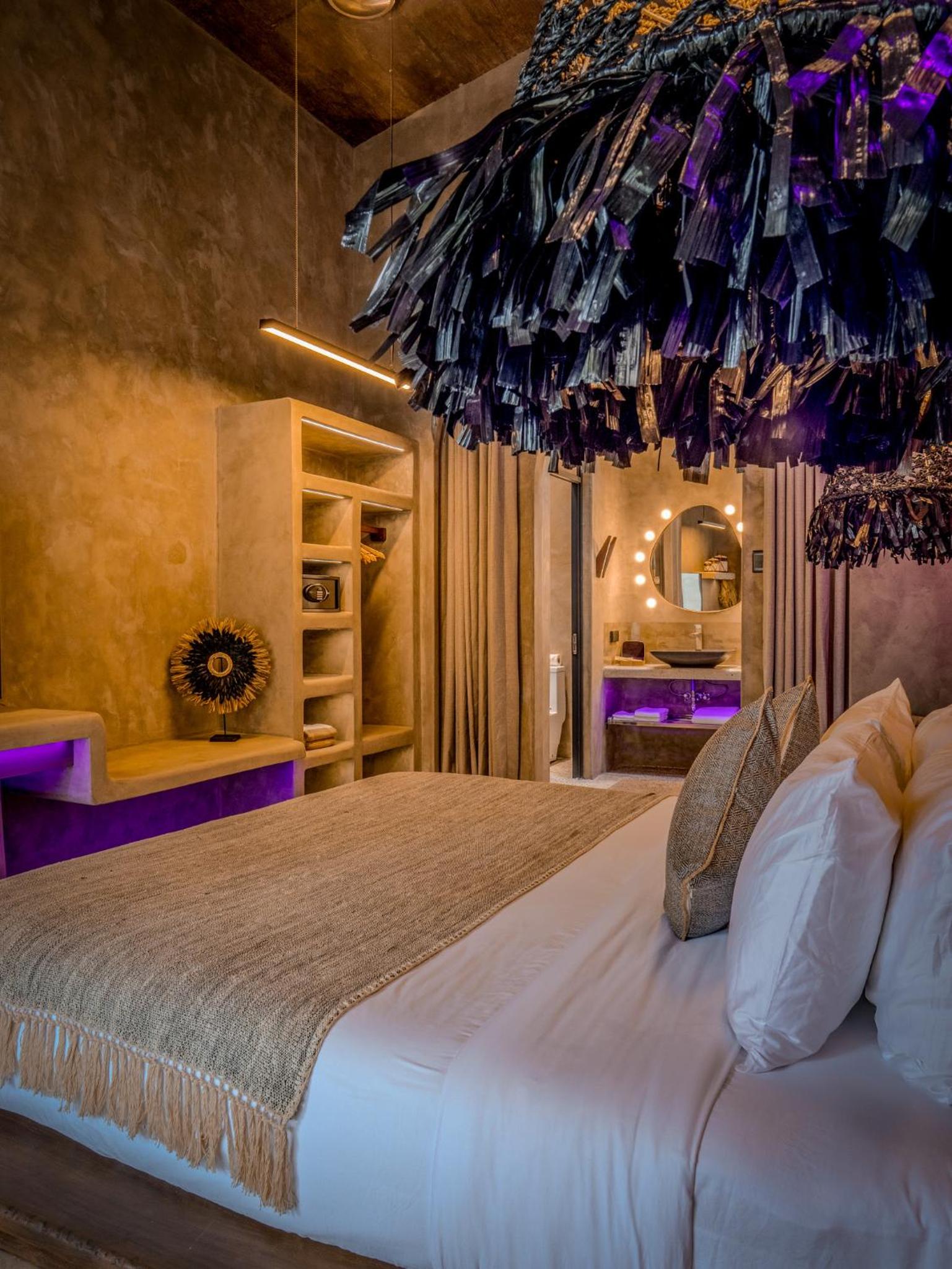 Three-Bedroom Villa - Photo 30