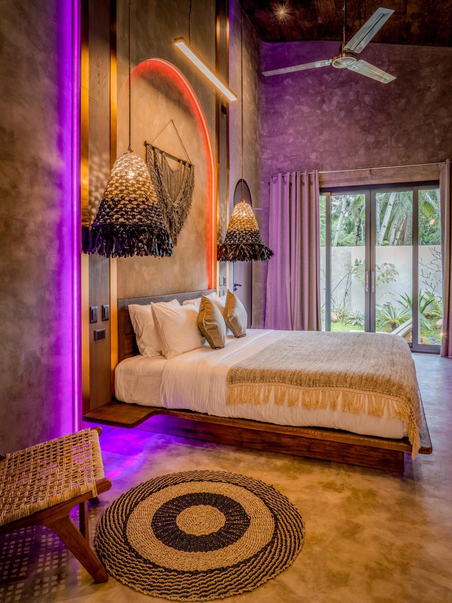 Three-Bedroom Villa - Photo 40
