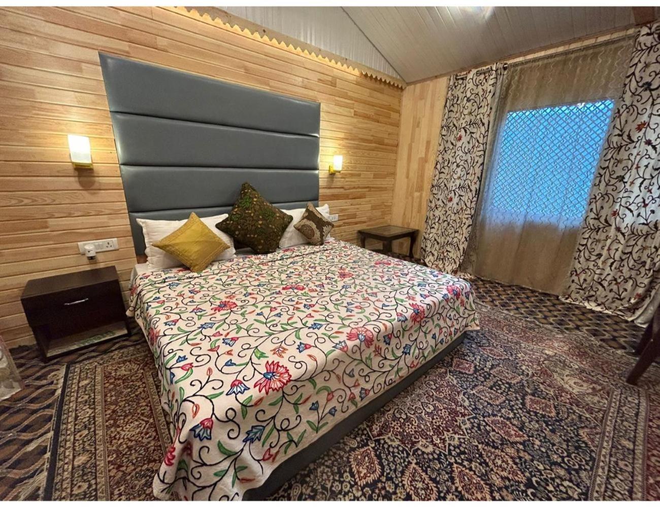 Deluxe Room photo 2