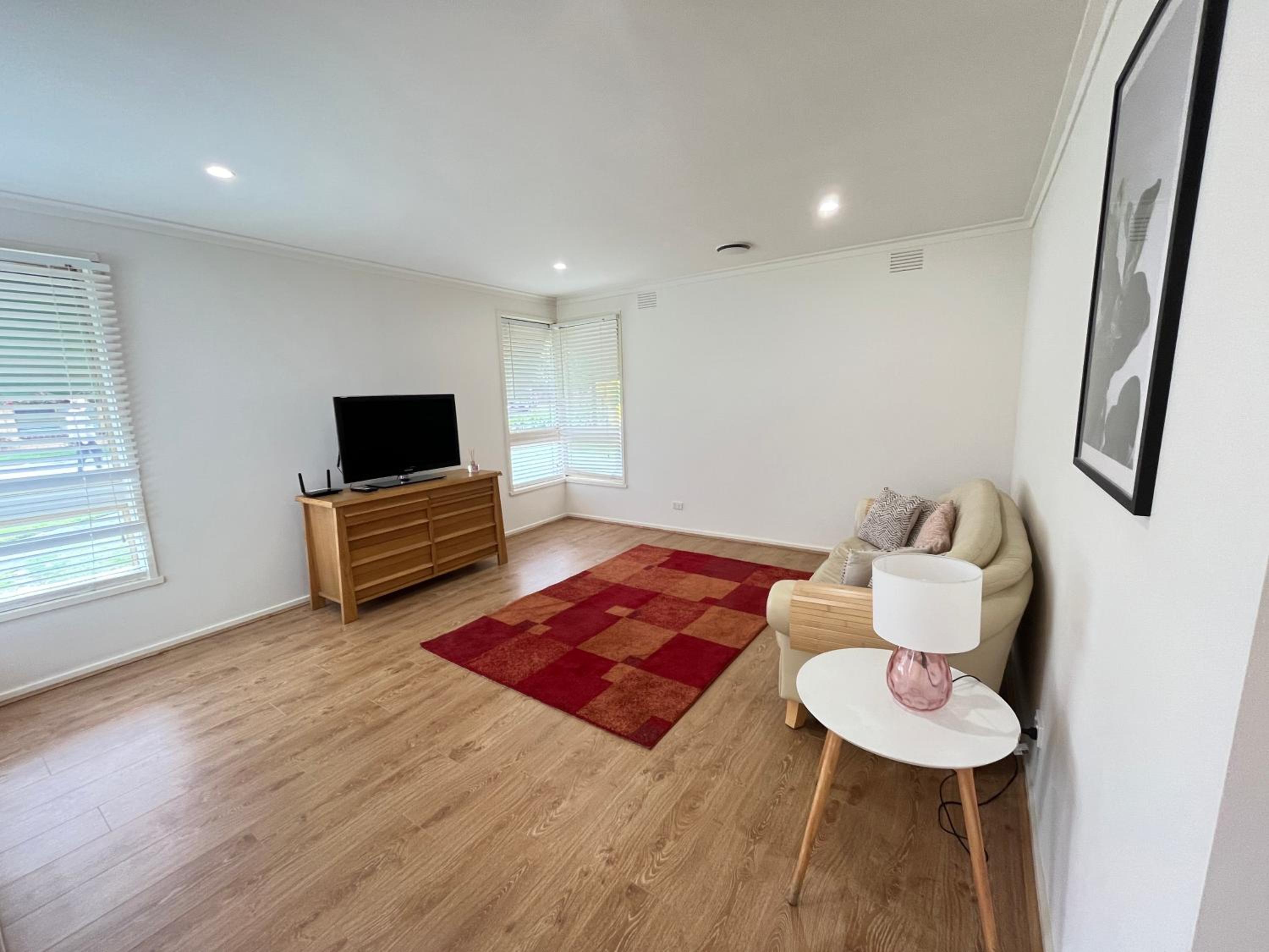 Three-Bedroom House photo 2