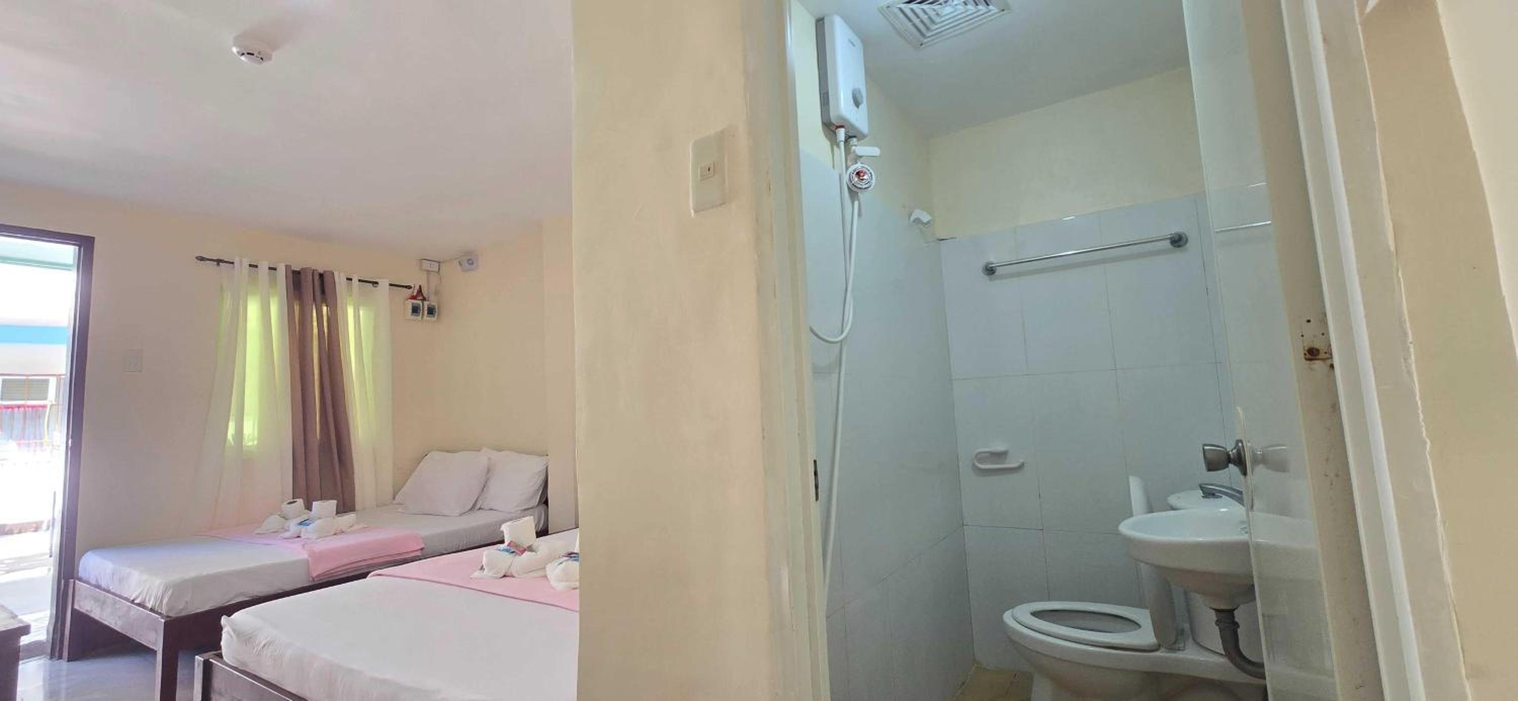 Deluxe Double Room - Photo 3