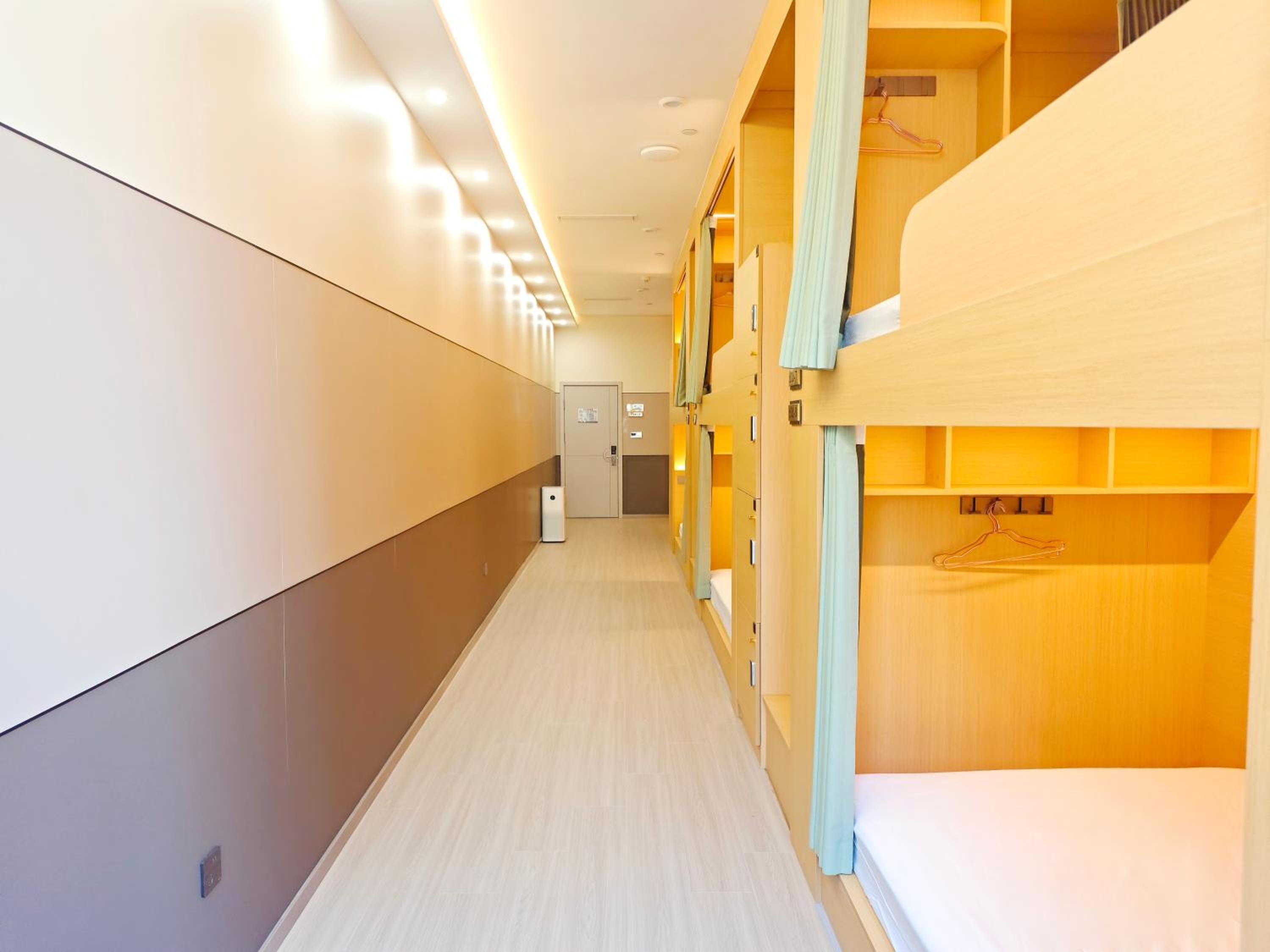 Bunk Bed in Female Dormitory Room   photo 3