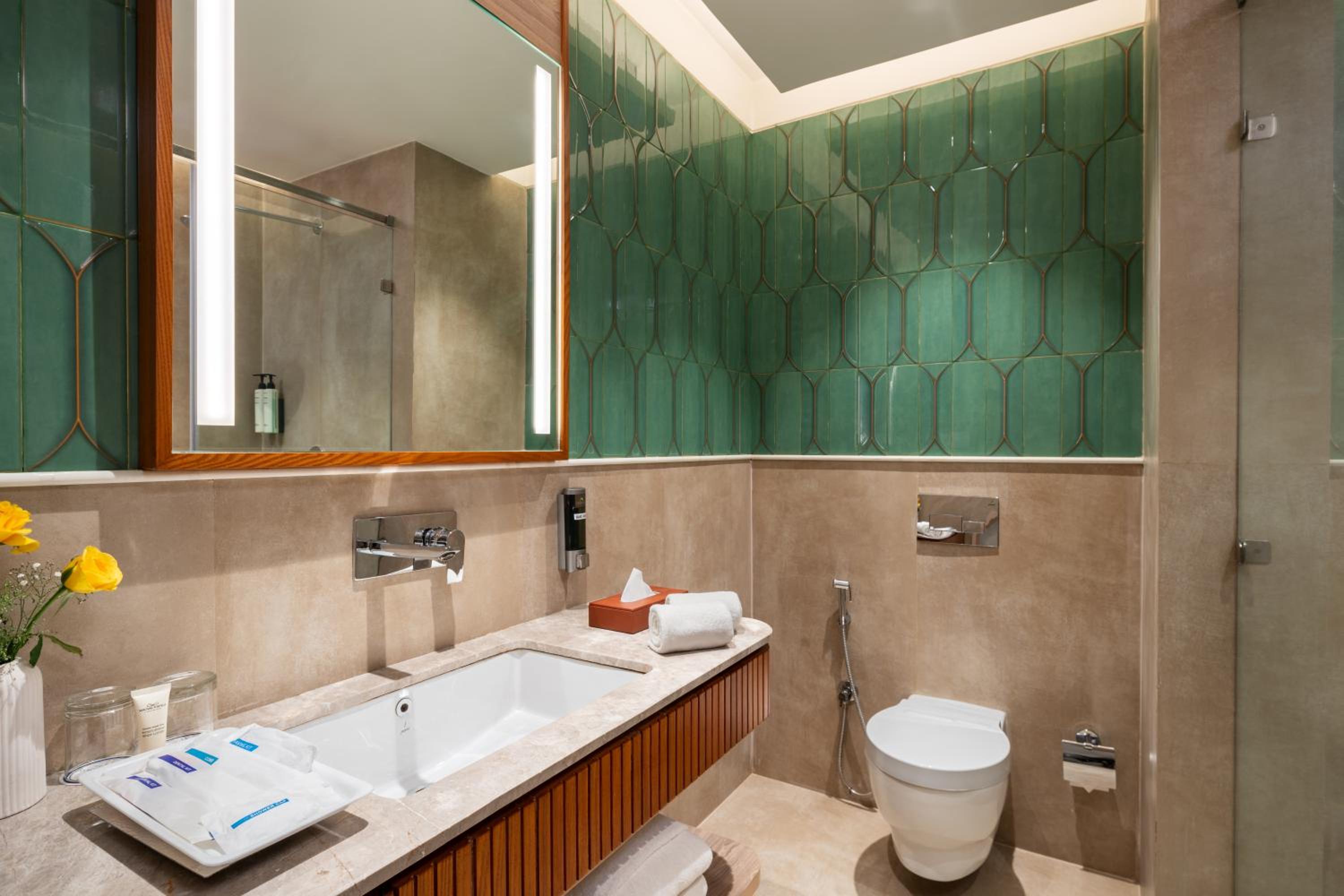 Premium Room - 1 King Bed with 15% Off on FNB& SPA, Welcome Drink on Arrival. Room upgrade to Next Category as per subject to availability photo 2