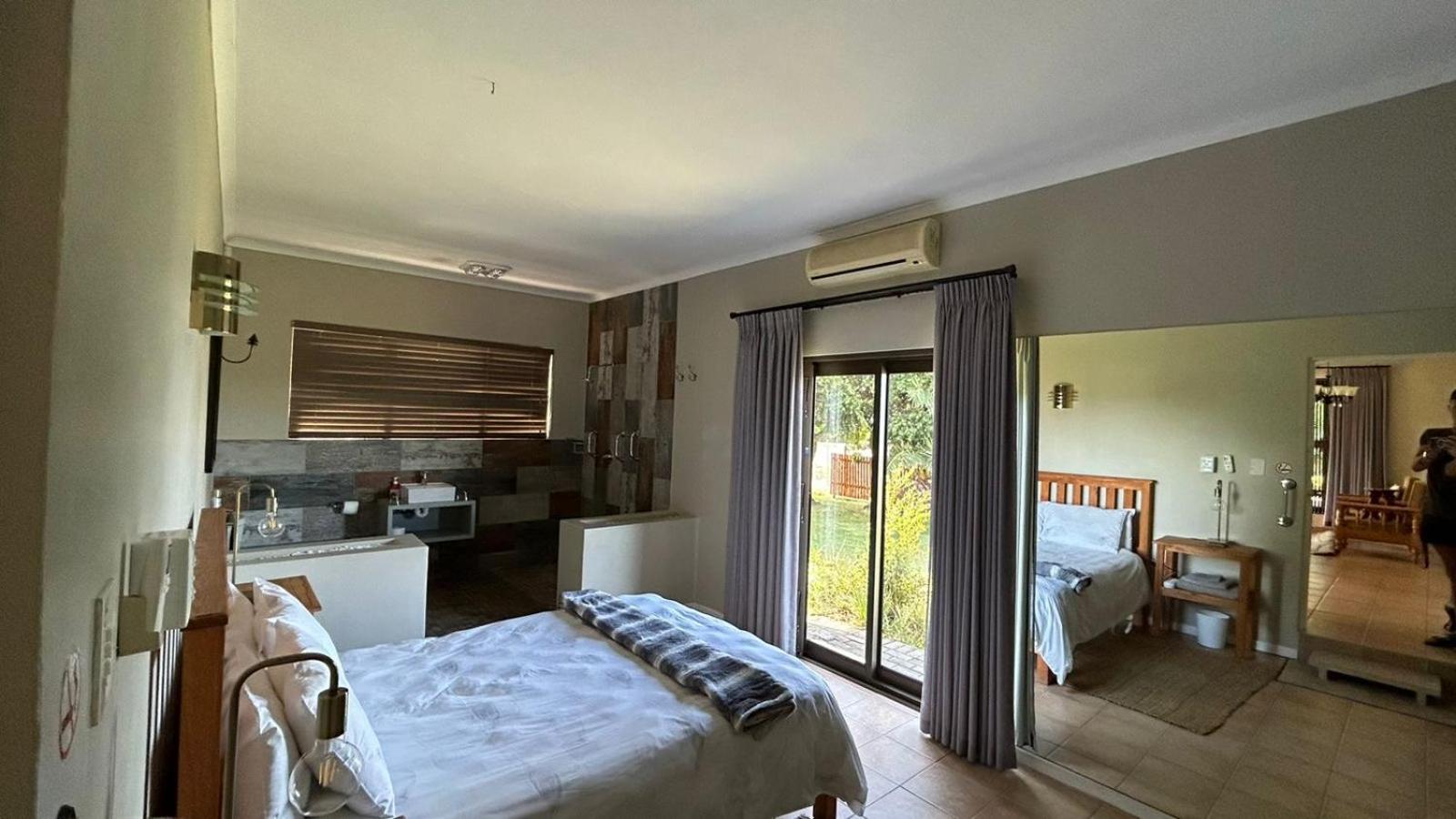 Three-Bedroom House photo 1
