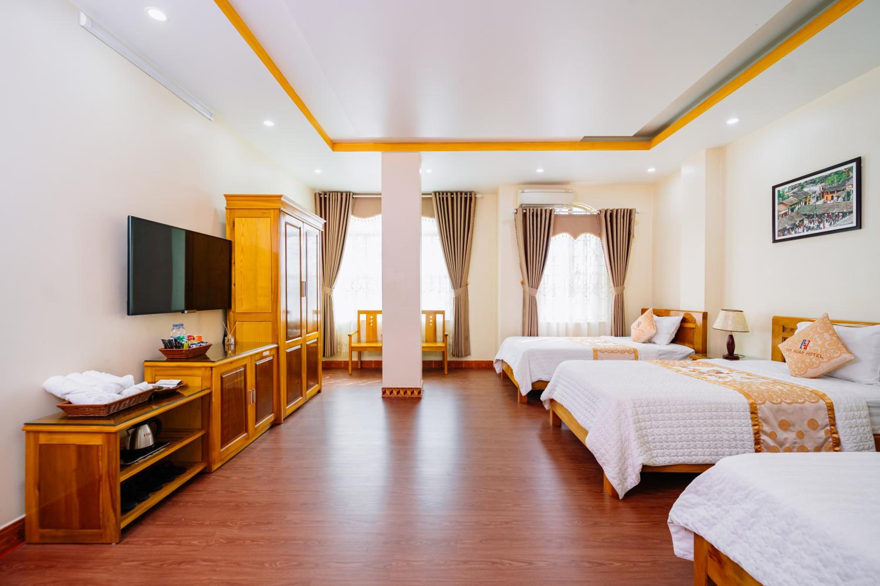 Deluxe Triple Room photo 3