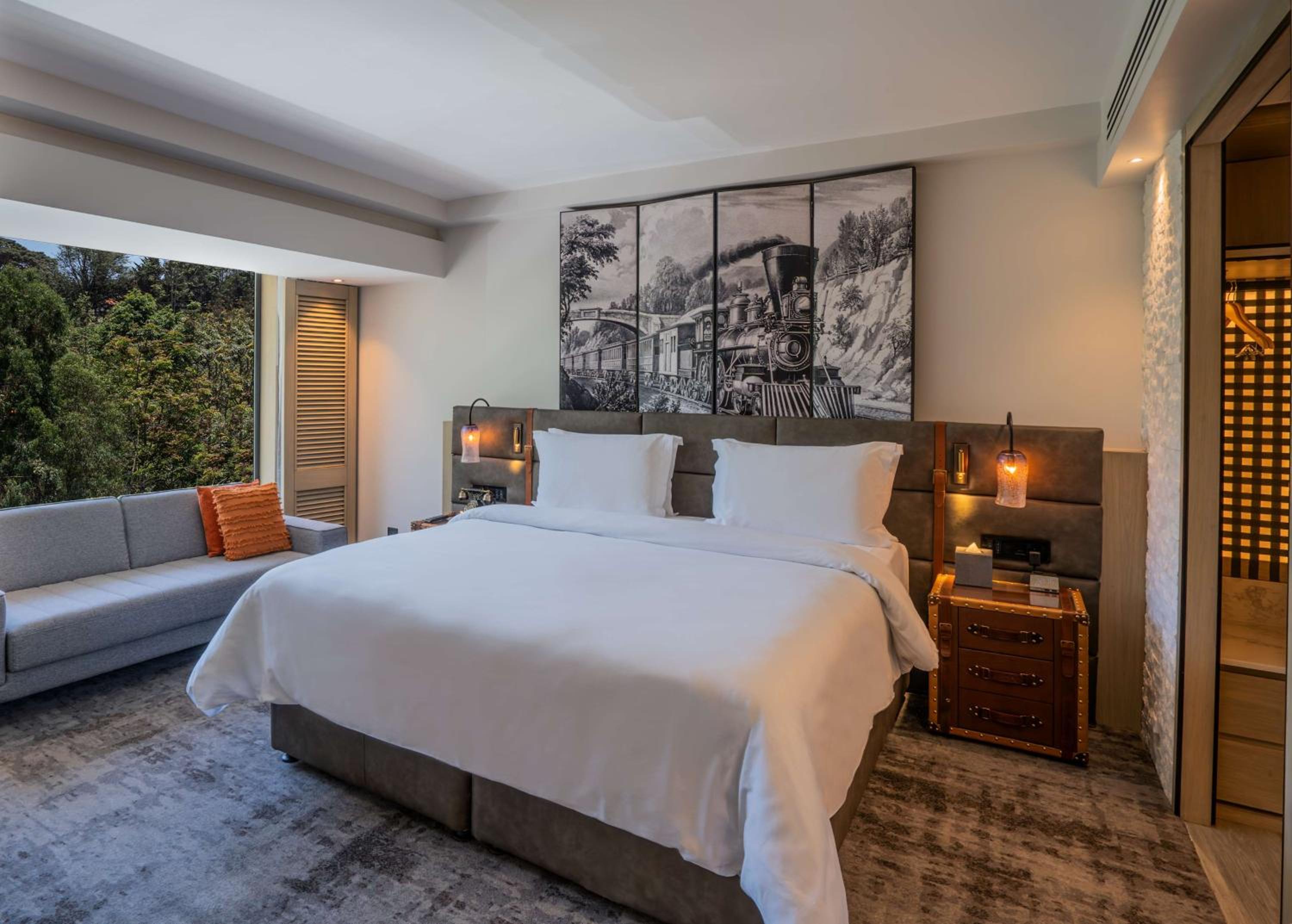 Serene King Guest Room - Photo 8