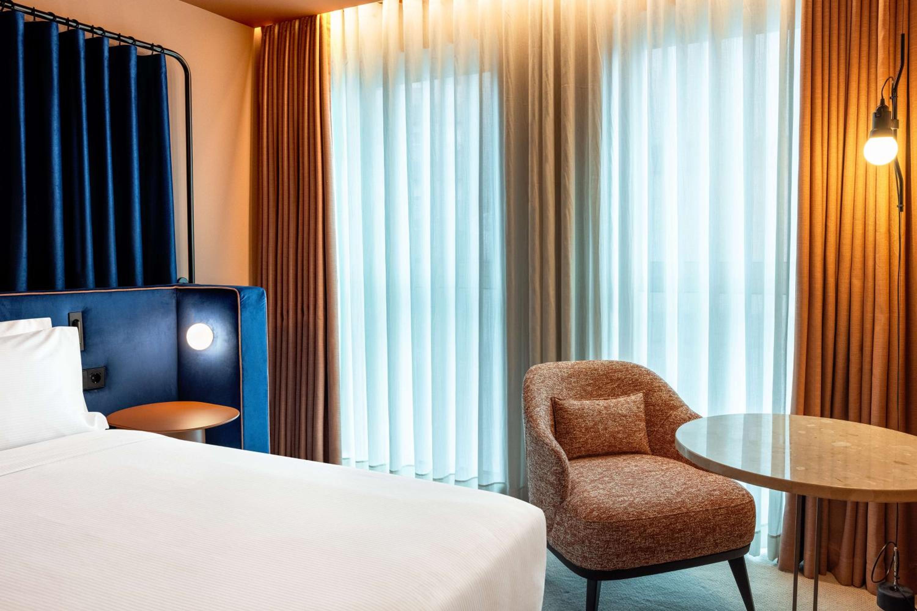 Deluxe Twin Room - Photo 5