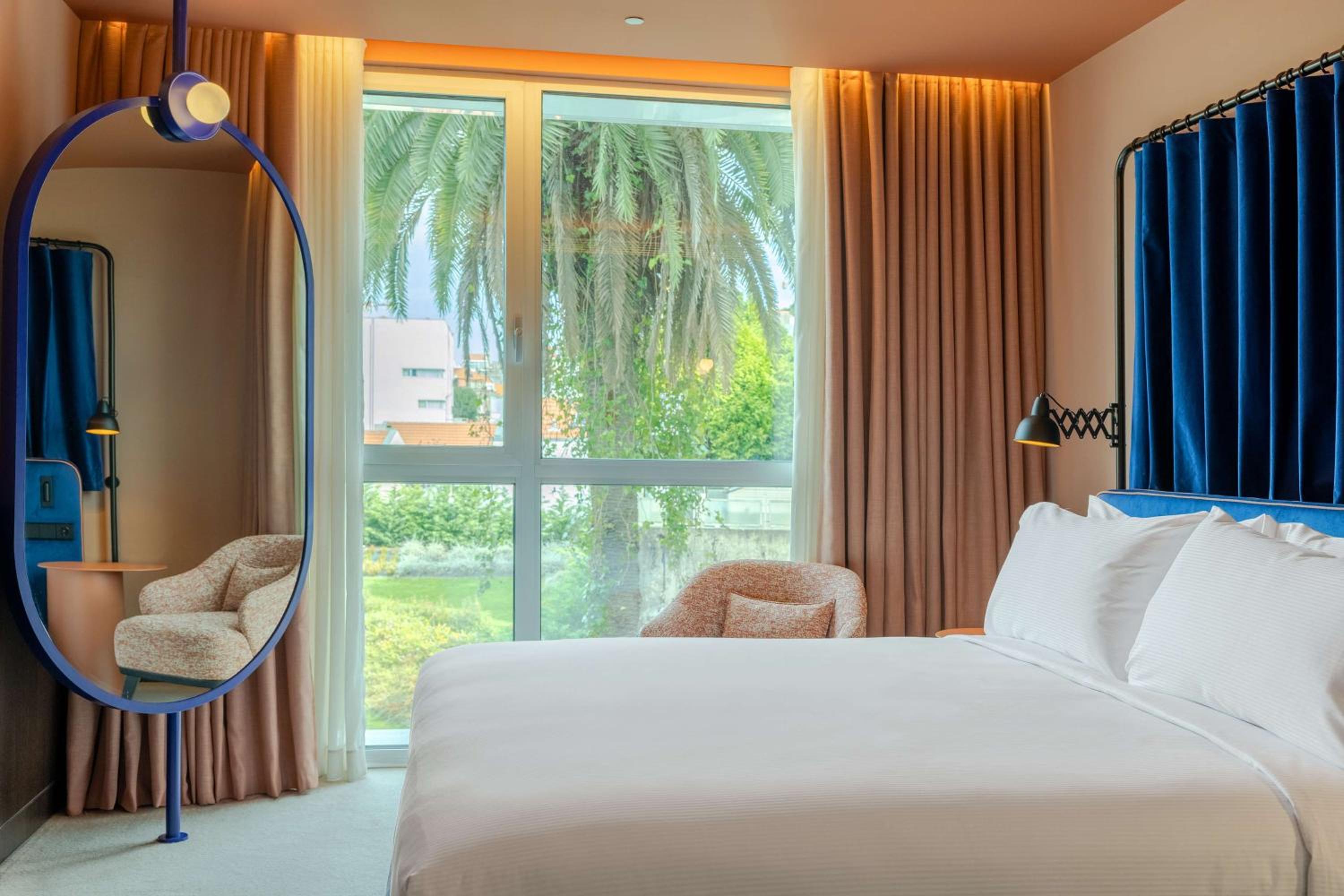 King Guest Room - Photo 3