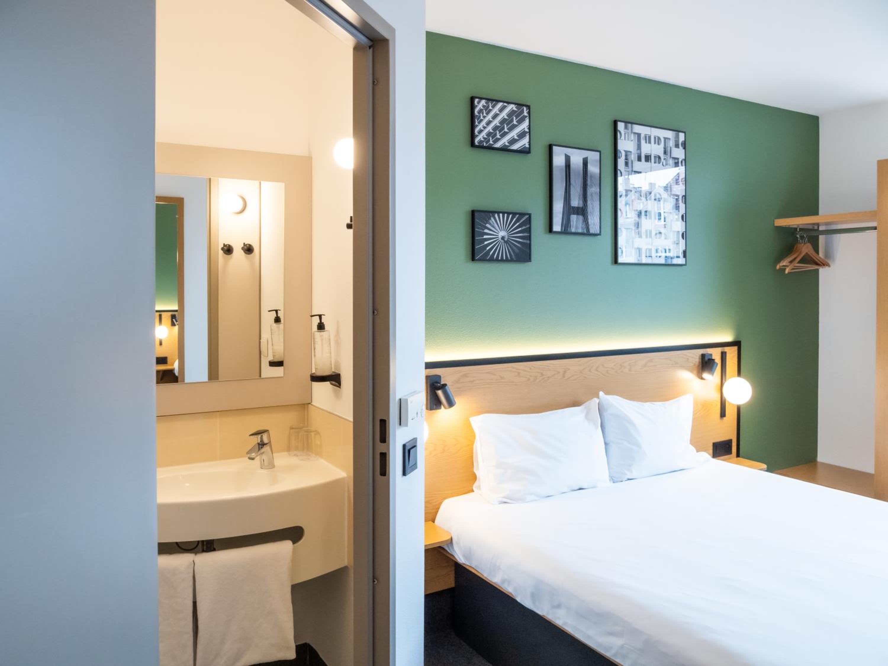 Double Room - Photo 3