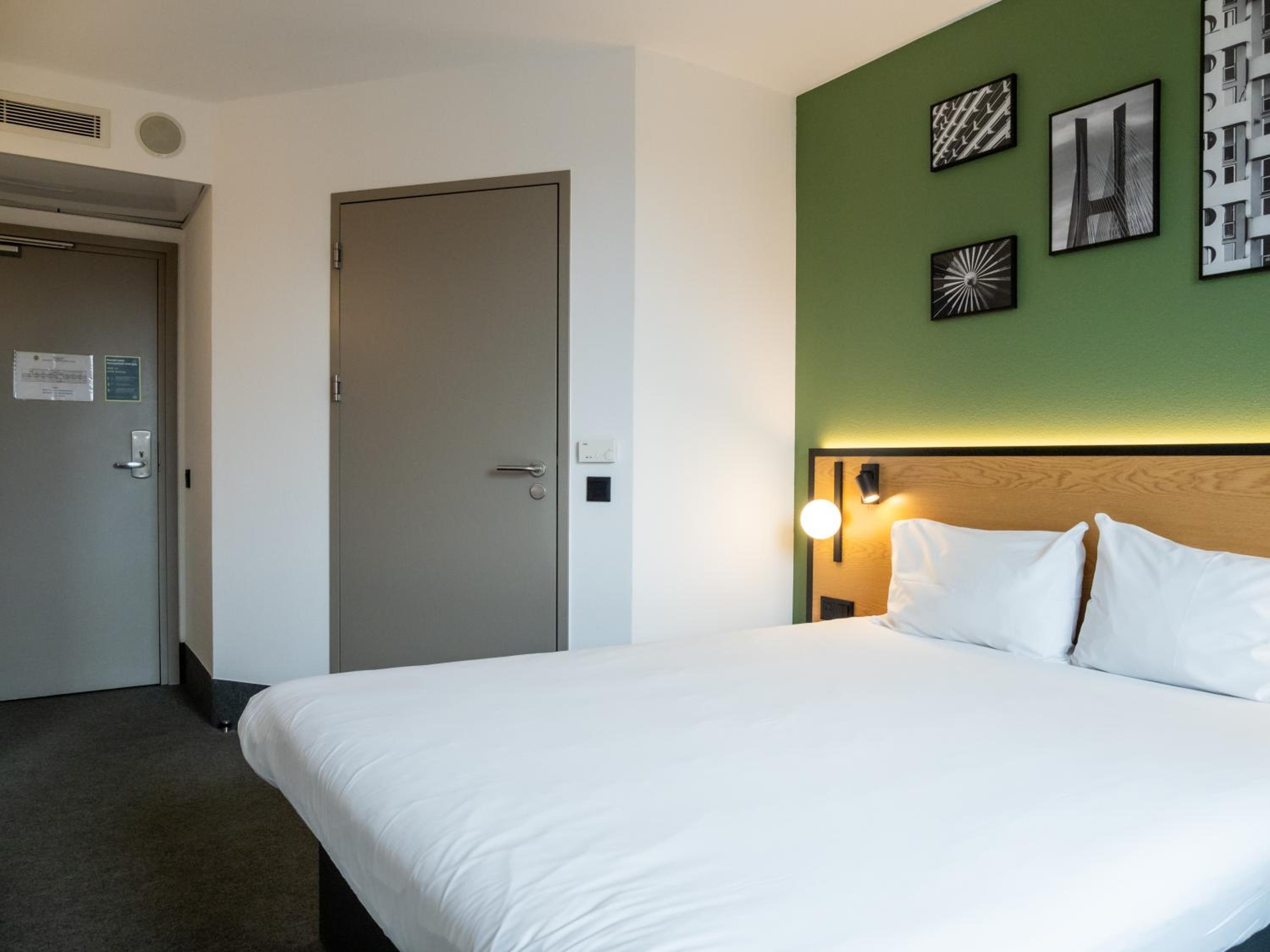 Double Room - Photo 11