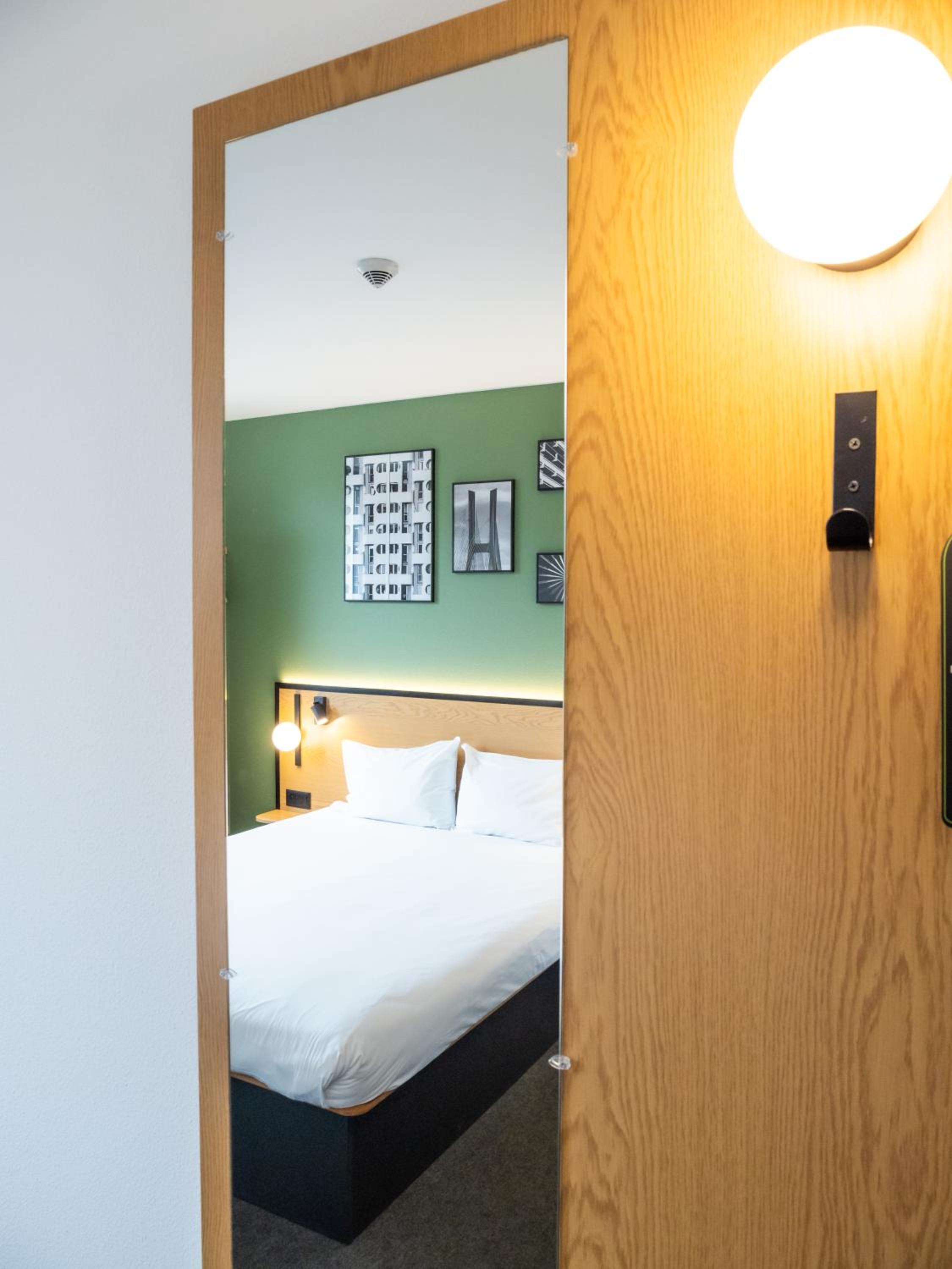 Double Room - Photo 14