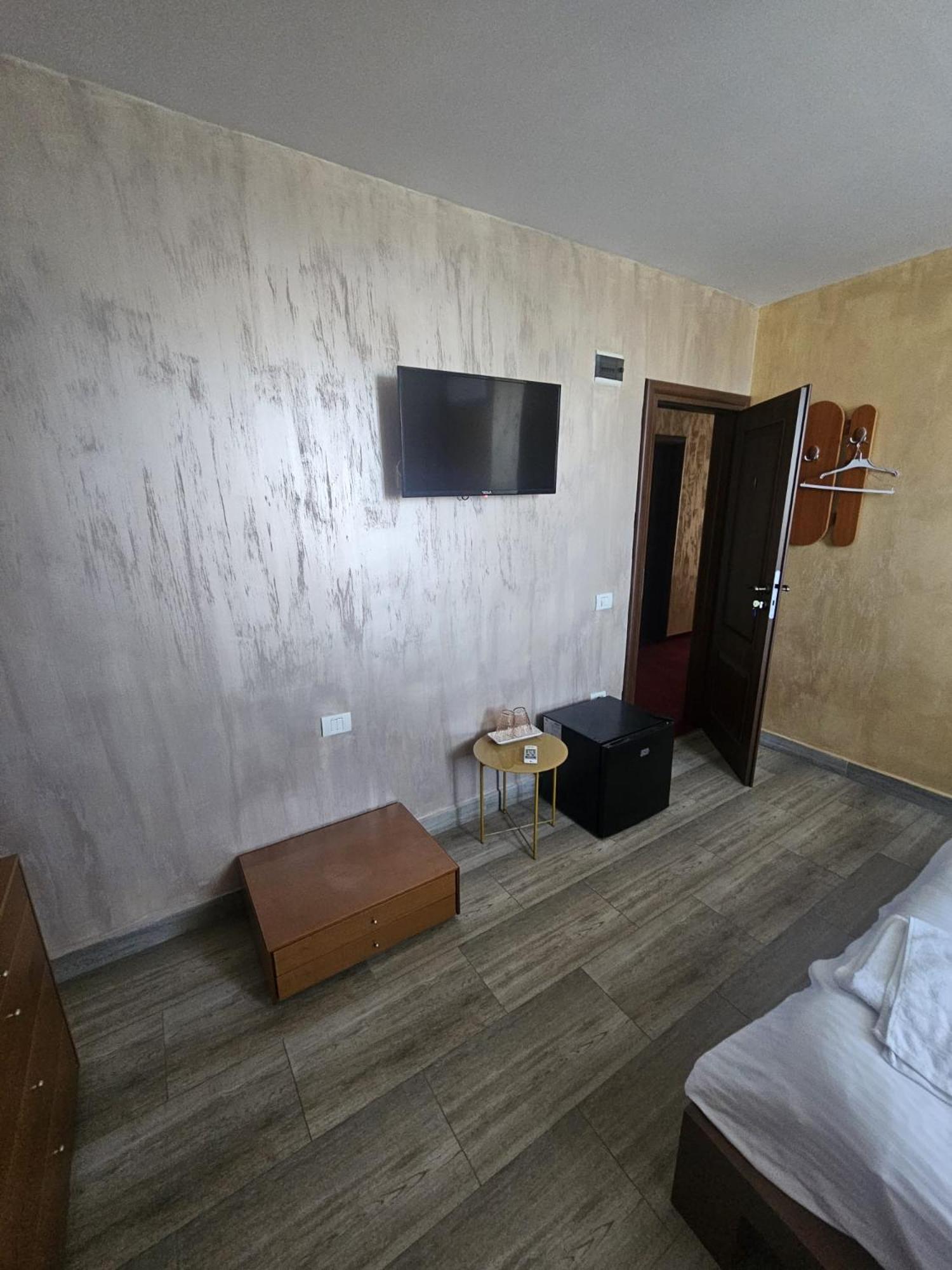 Standard Double Room photo 1