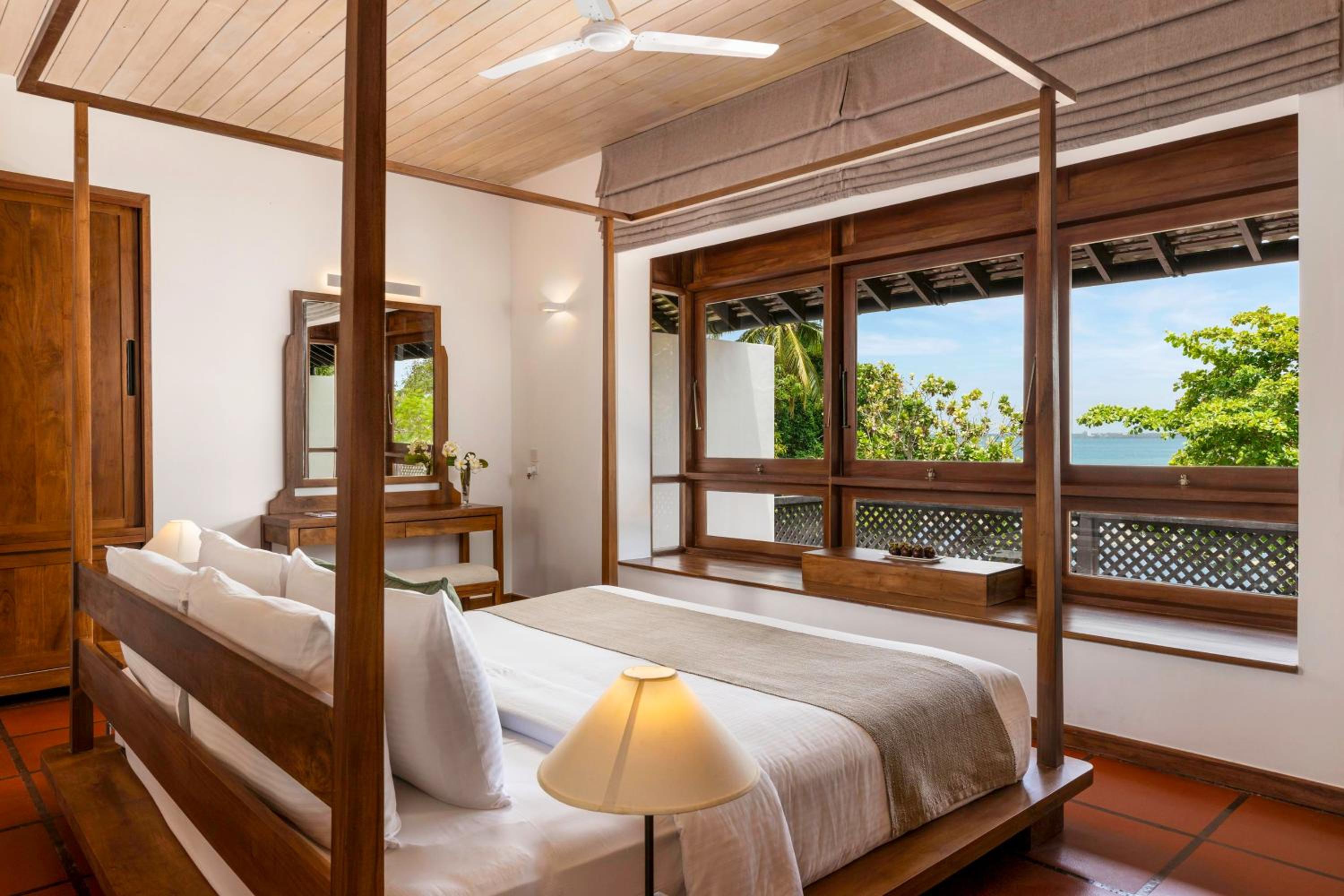  Lagoon Suite - Photo 1