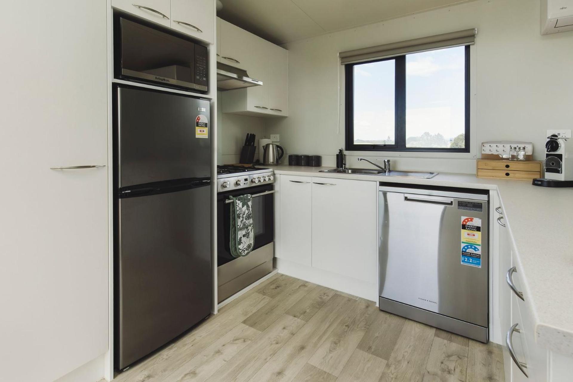 Two-Bedroom House photo 2