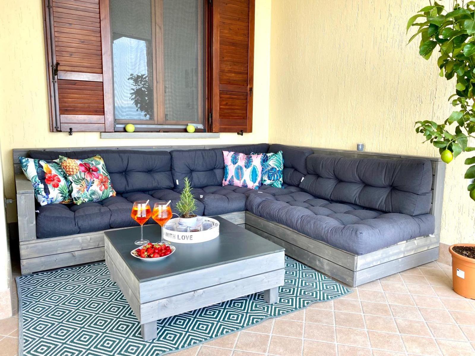 Apartment with Lake View photo 3