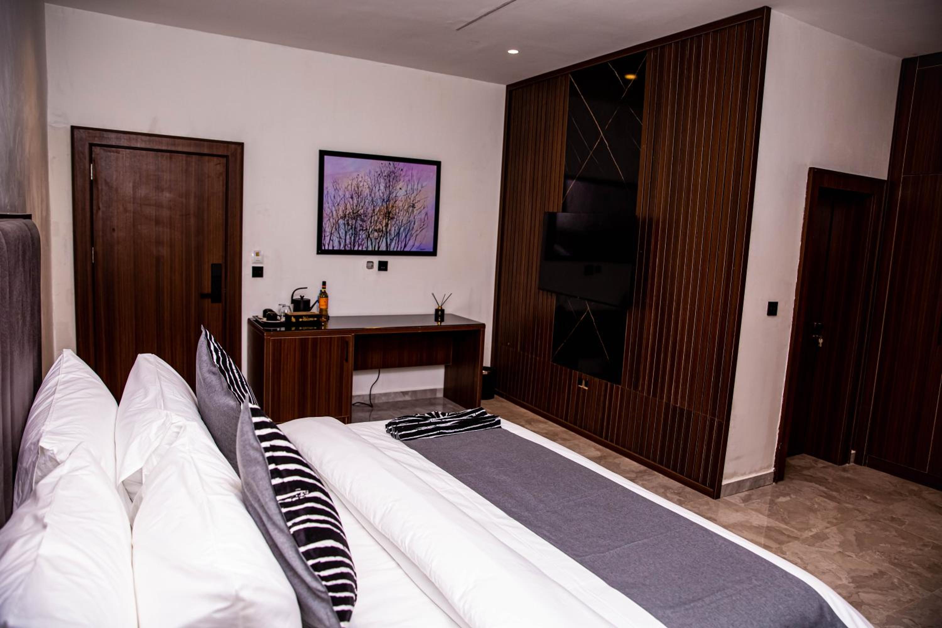 Standard Double Room photo 2
