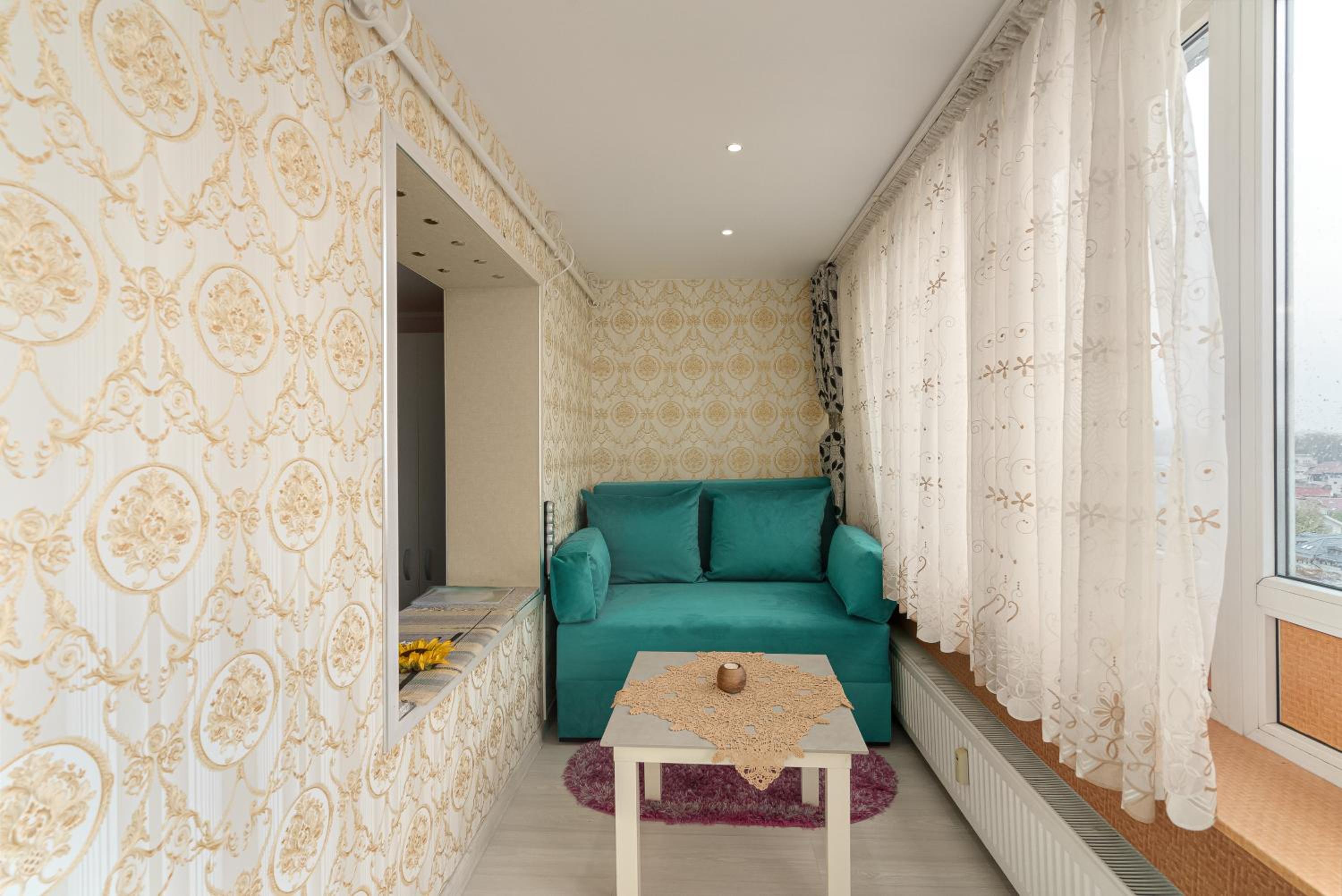 One-Bedroom Apartment - Photo 8