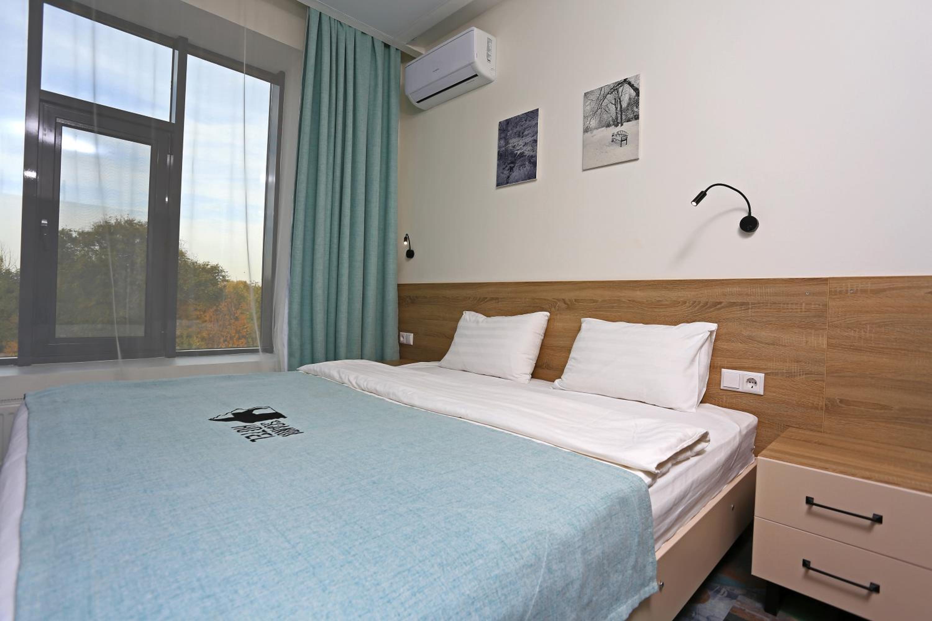 Double Room - Photo 5