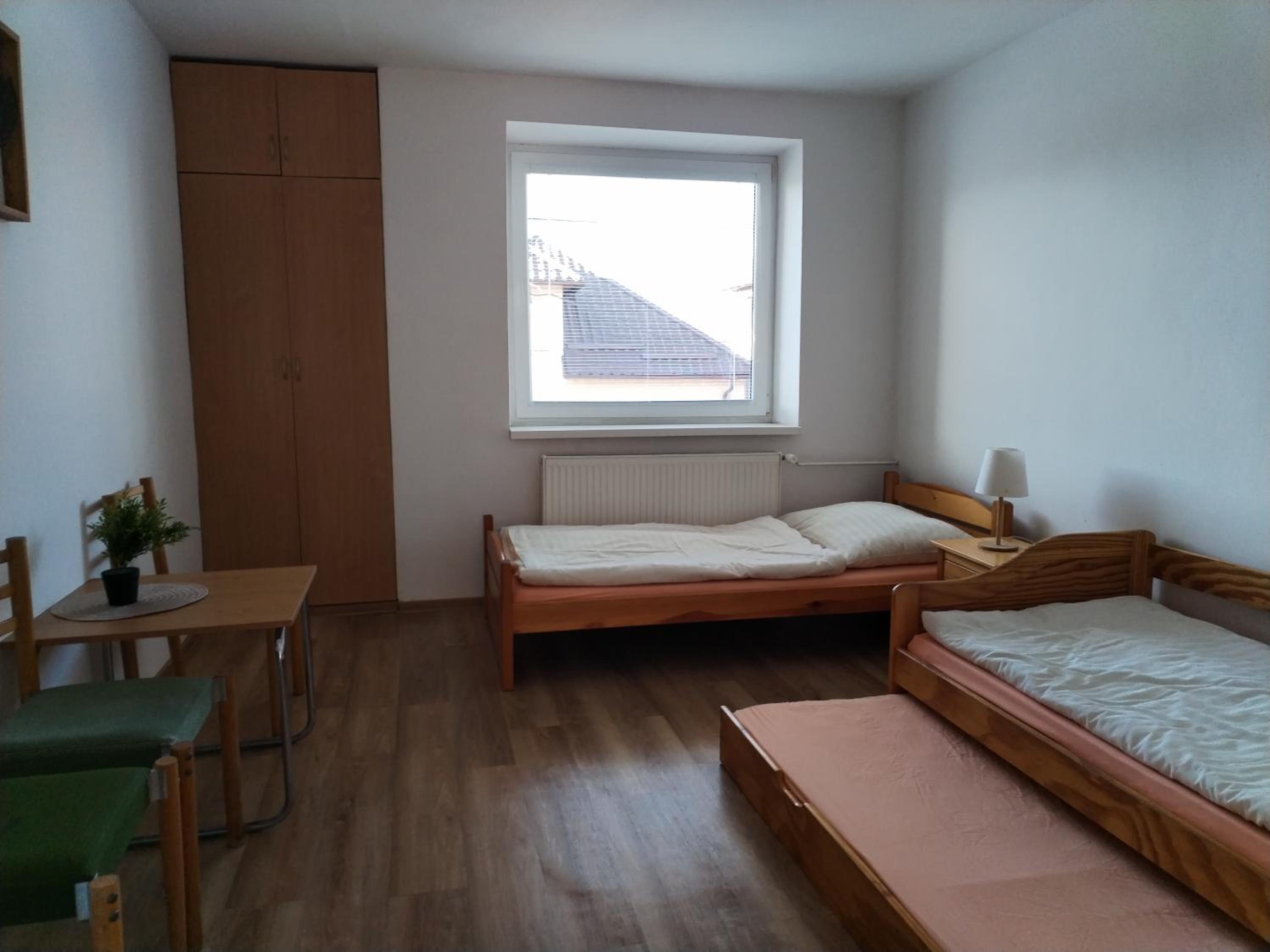 Twin Room with Extra Bed photo 2
