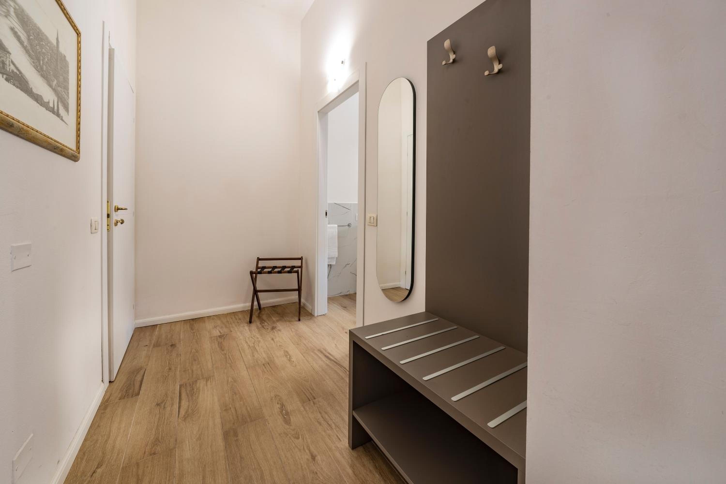 Family Room - Photo 15