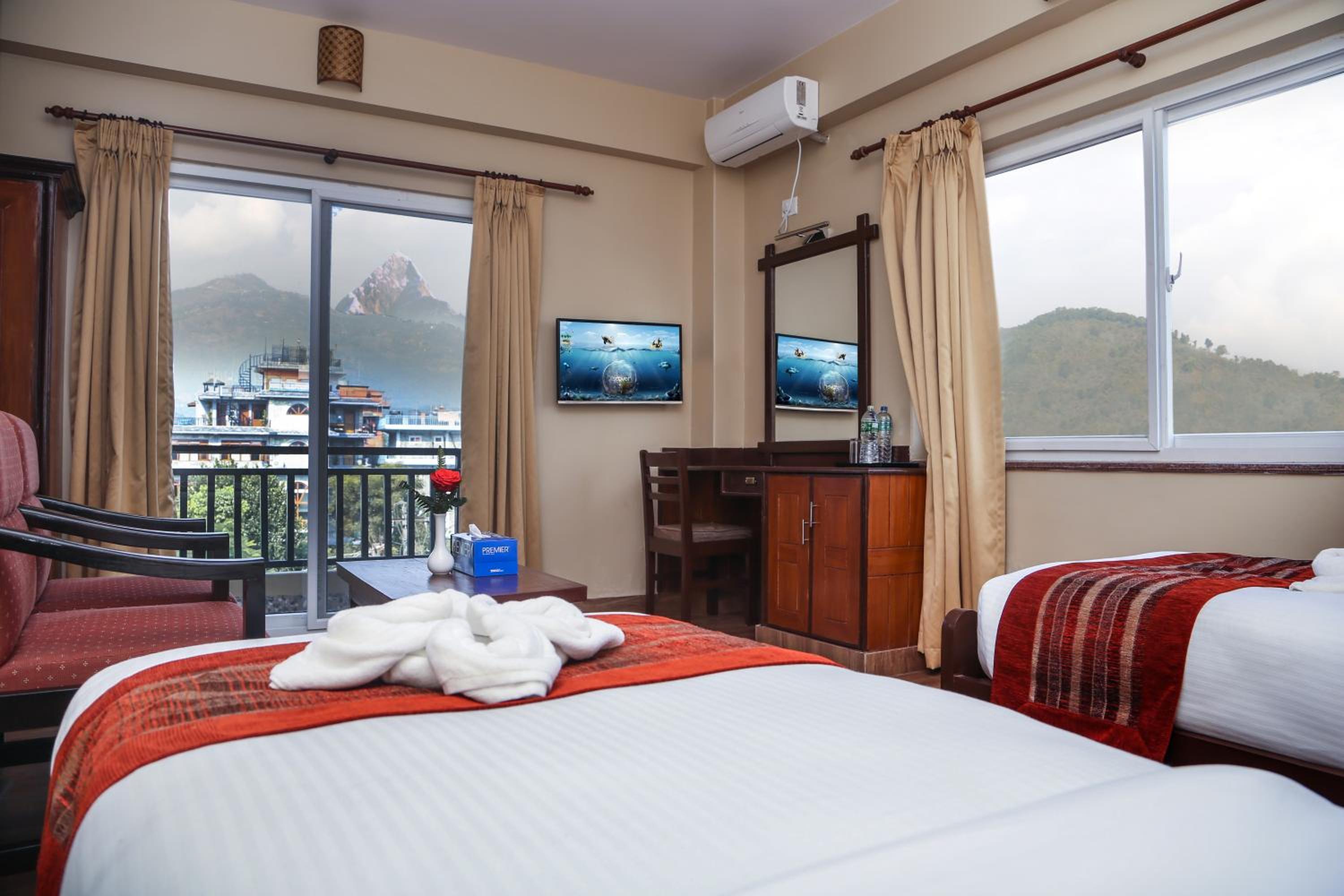 Deluxe Double Room - Photo 1