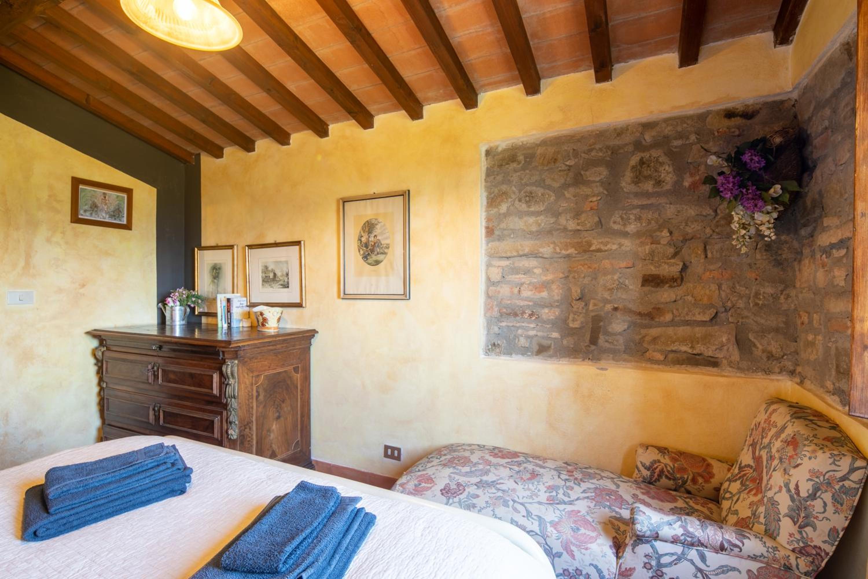 Villa photo 1