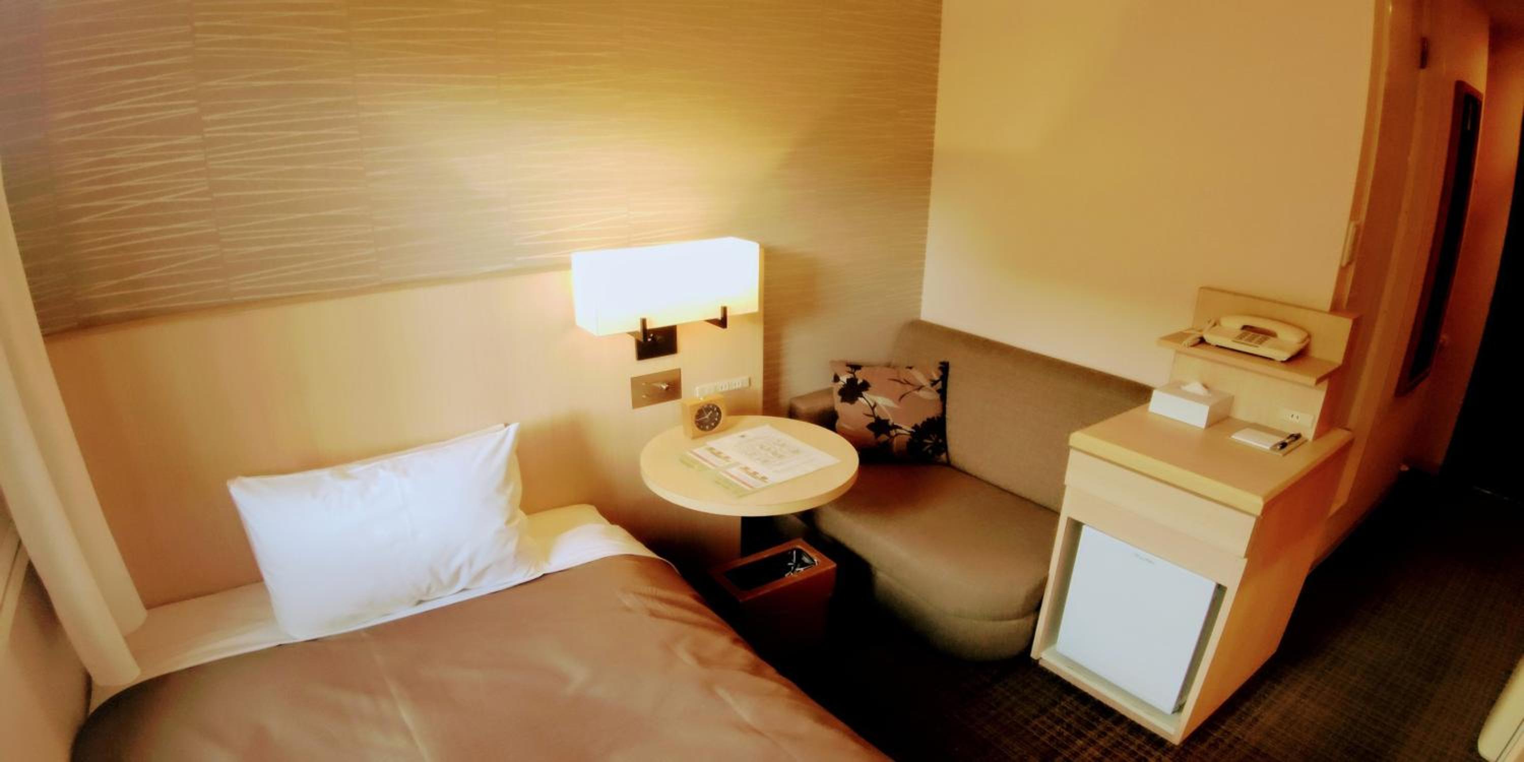 Single Room - Non-Smoking - Photo 5