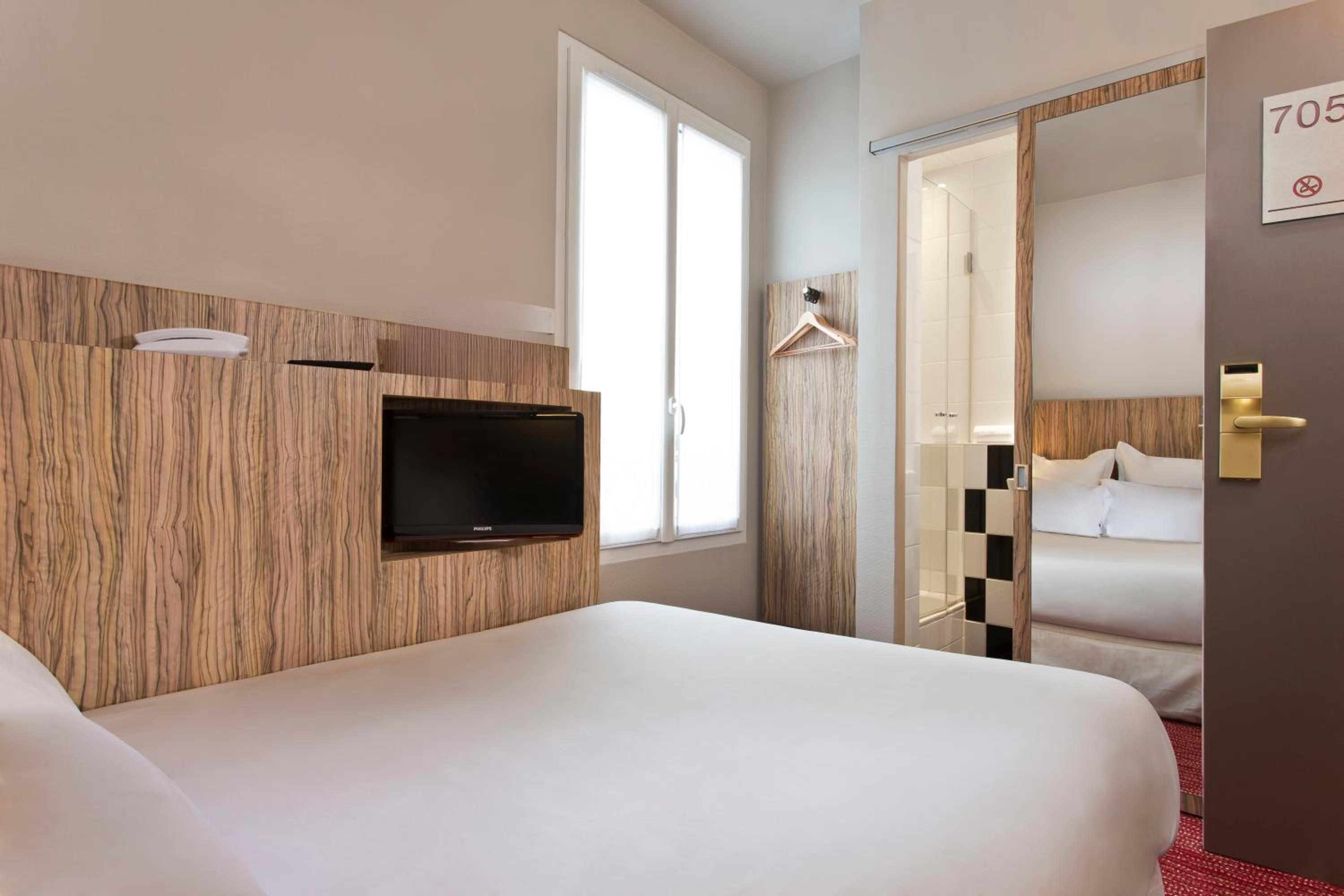 Cozy Double Room