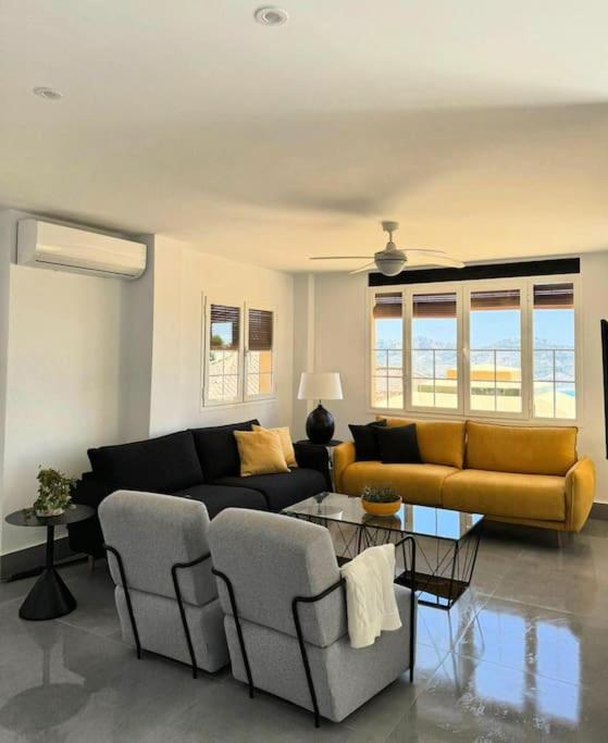 Casa de cuatro habitaciones