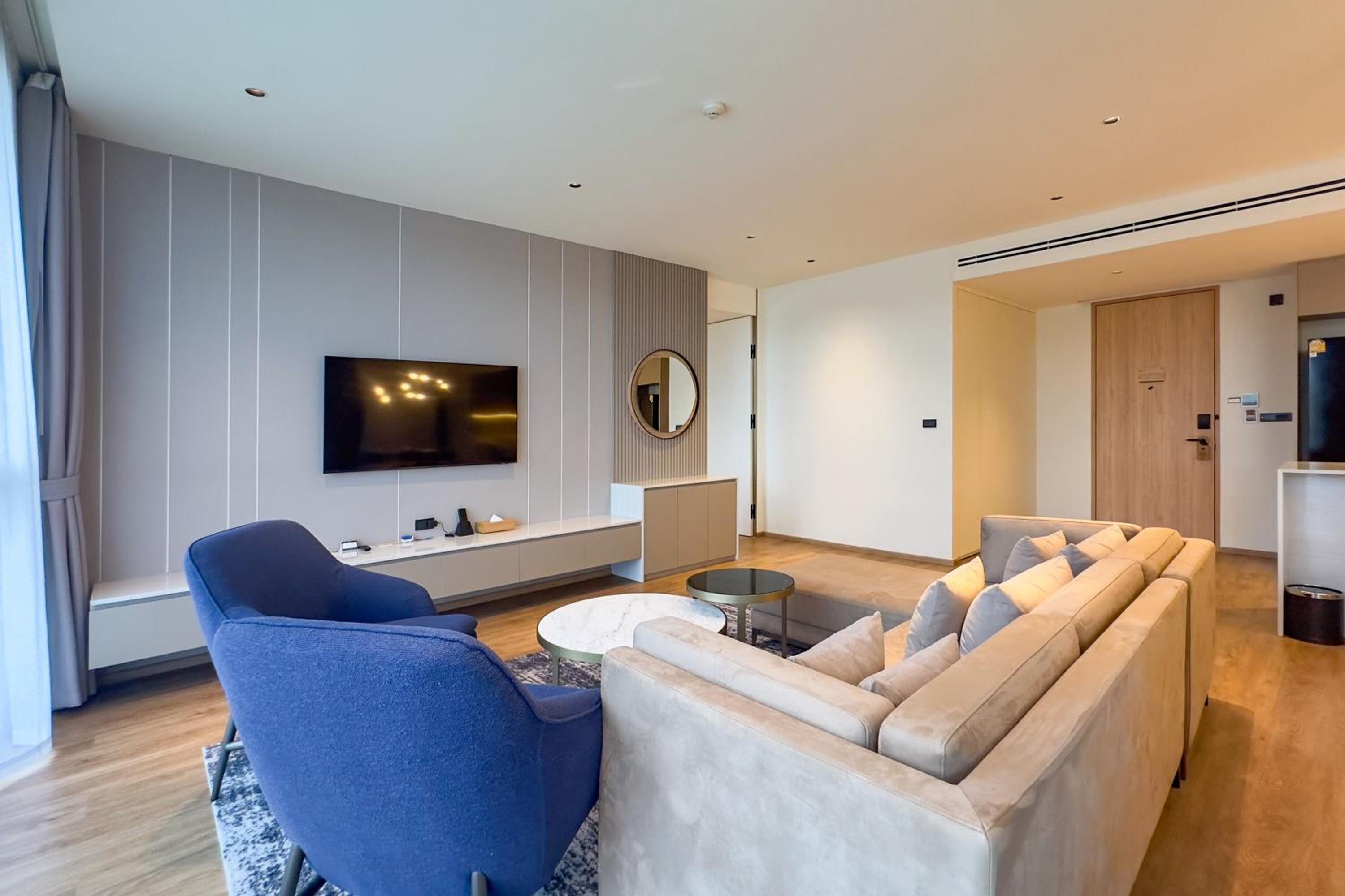 La Green Suite - 3 Bedrooms Large