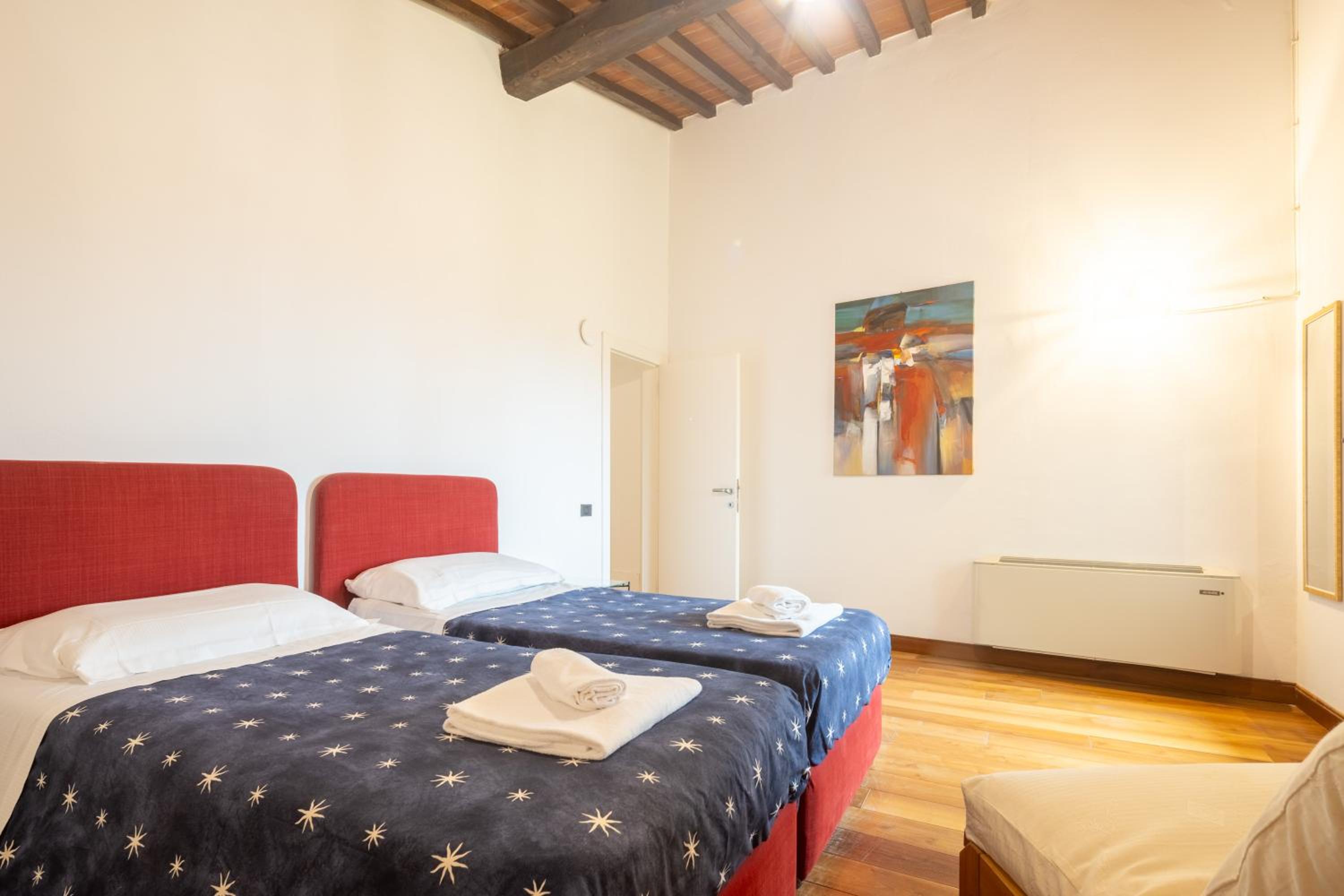 Villa photo 2