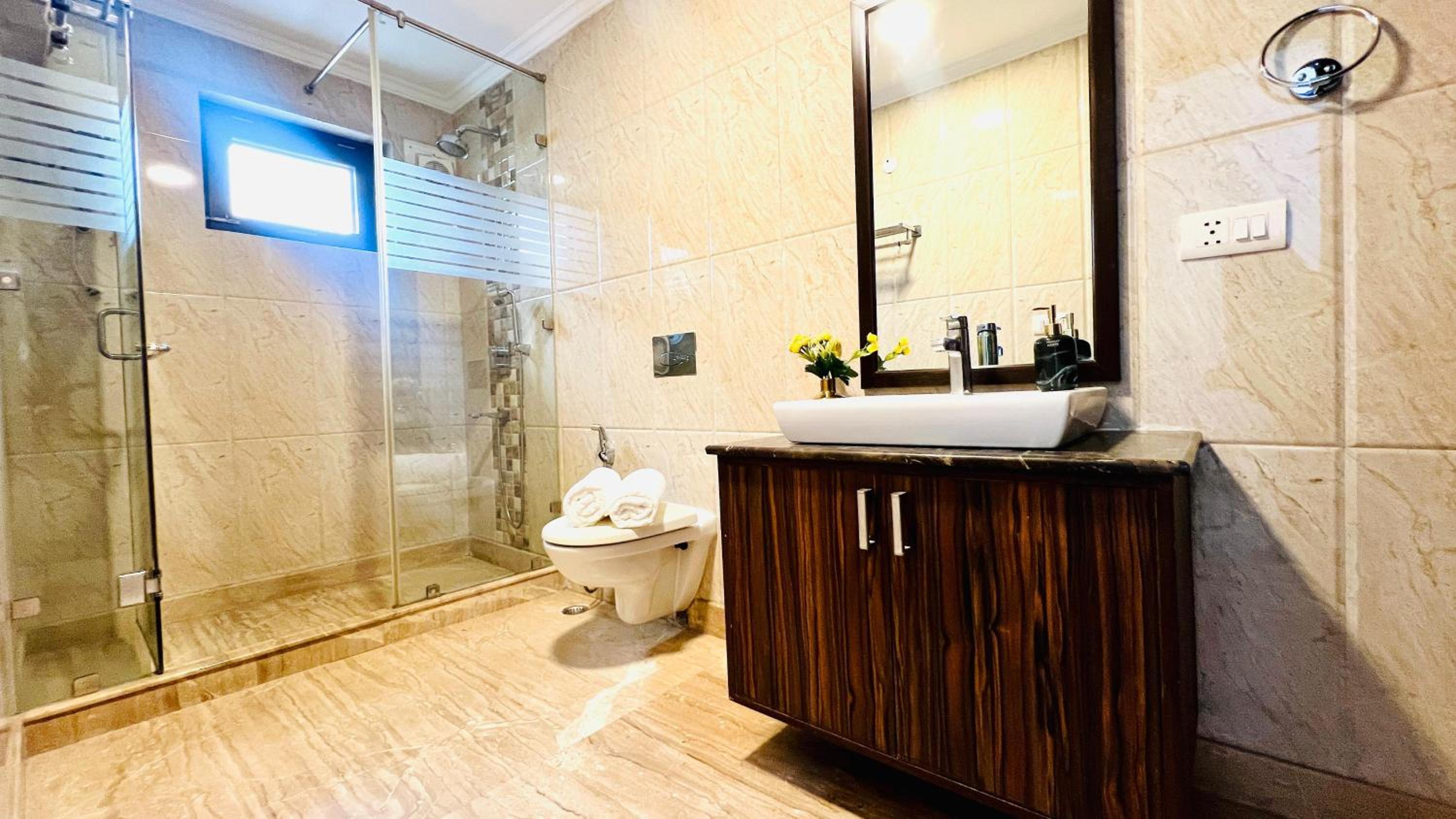 Standard One Bedroom Apartment - Photo 3
