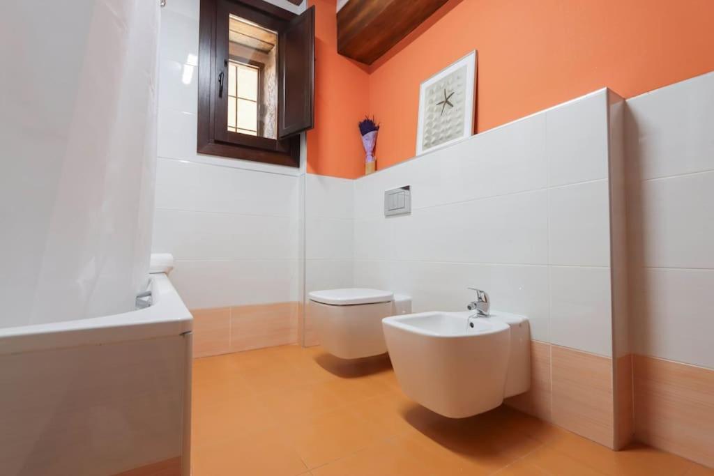 One-Bedroom House photo 2