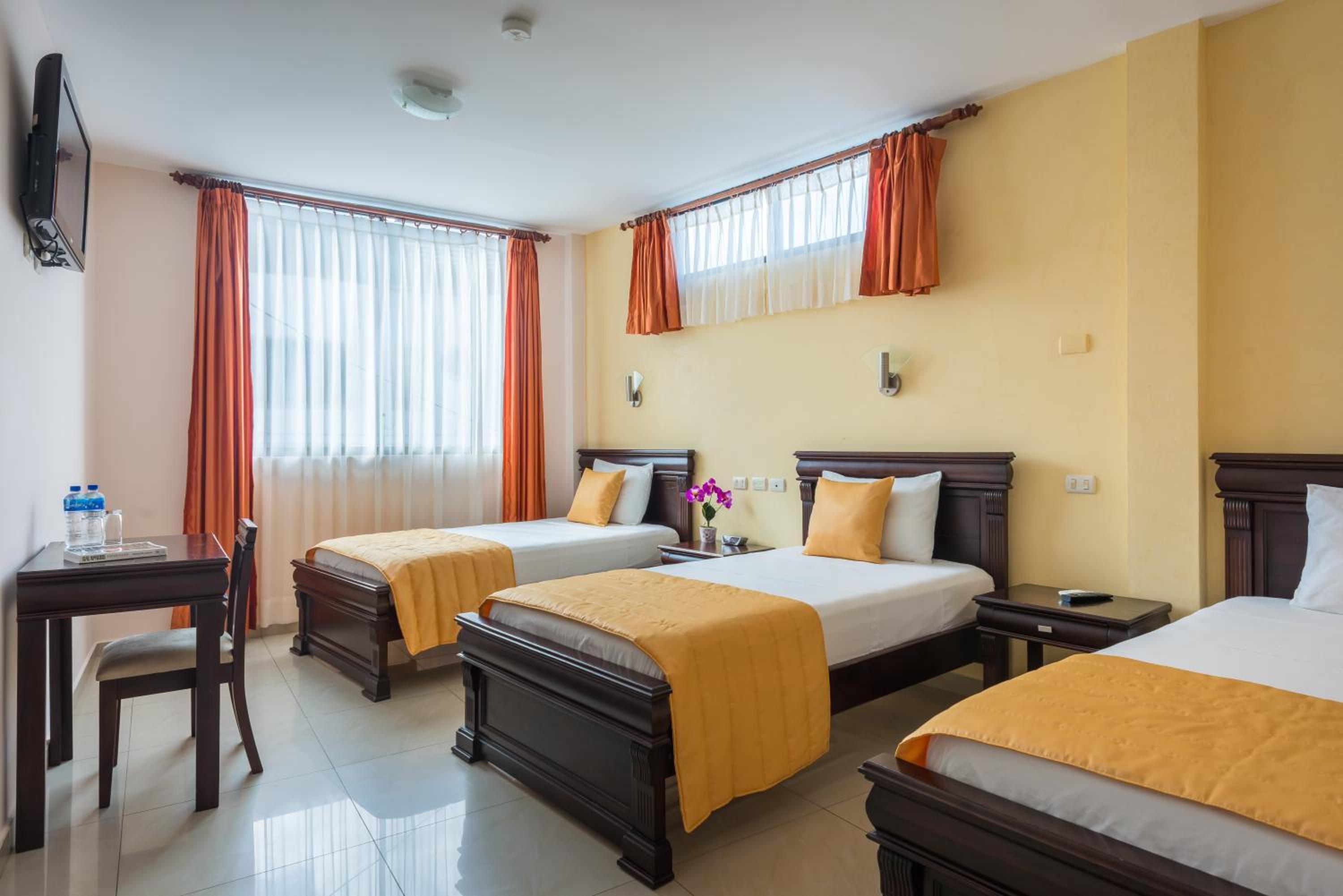 Triple Room photo 2