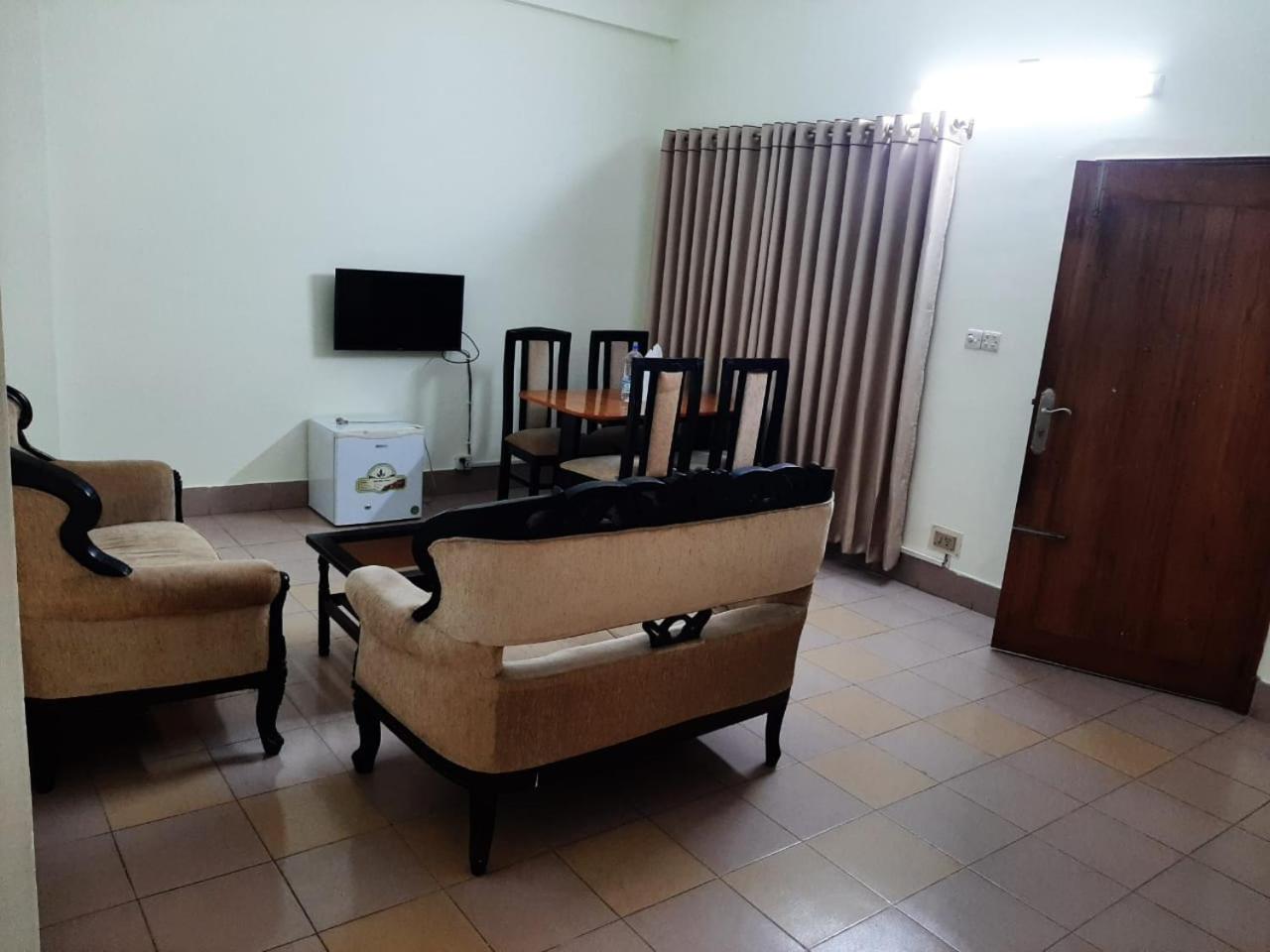 Two-Bedroom Suite photo 1
