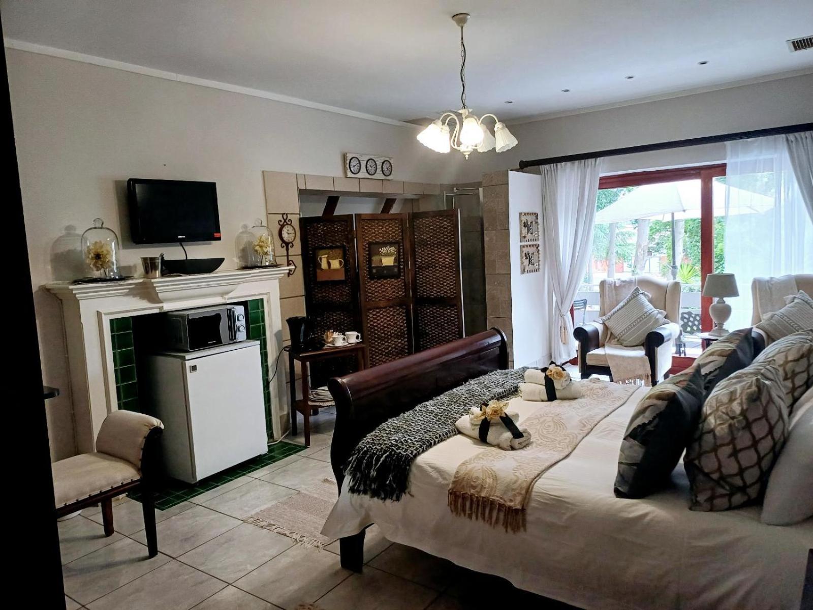 Standard Family Room photo 1
