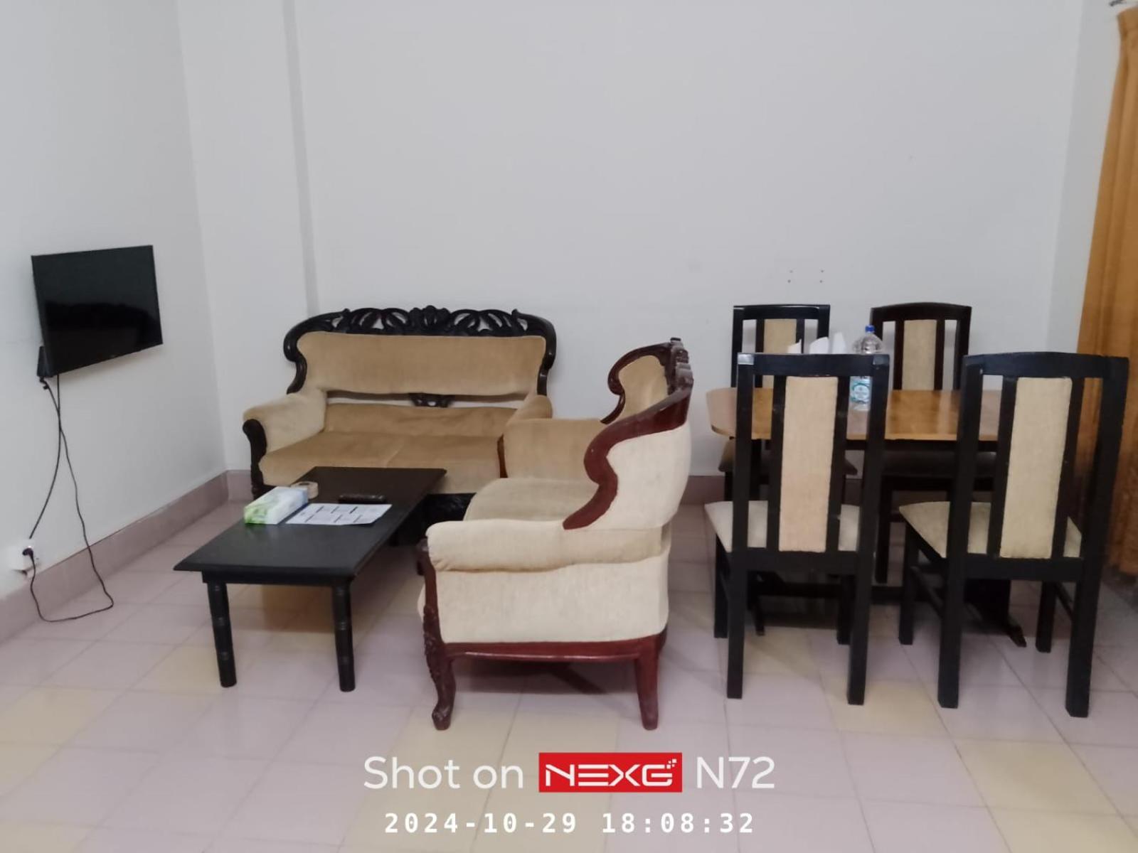 Deluxe Family Suite photo 2