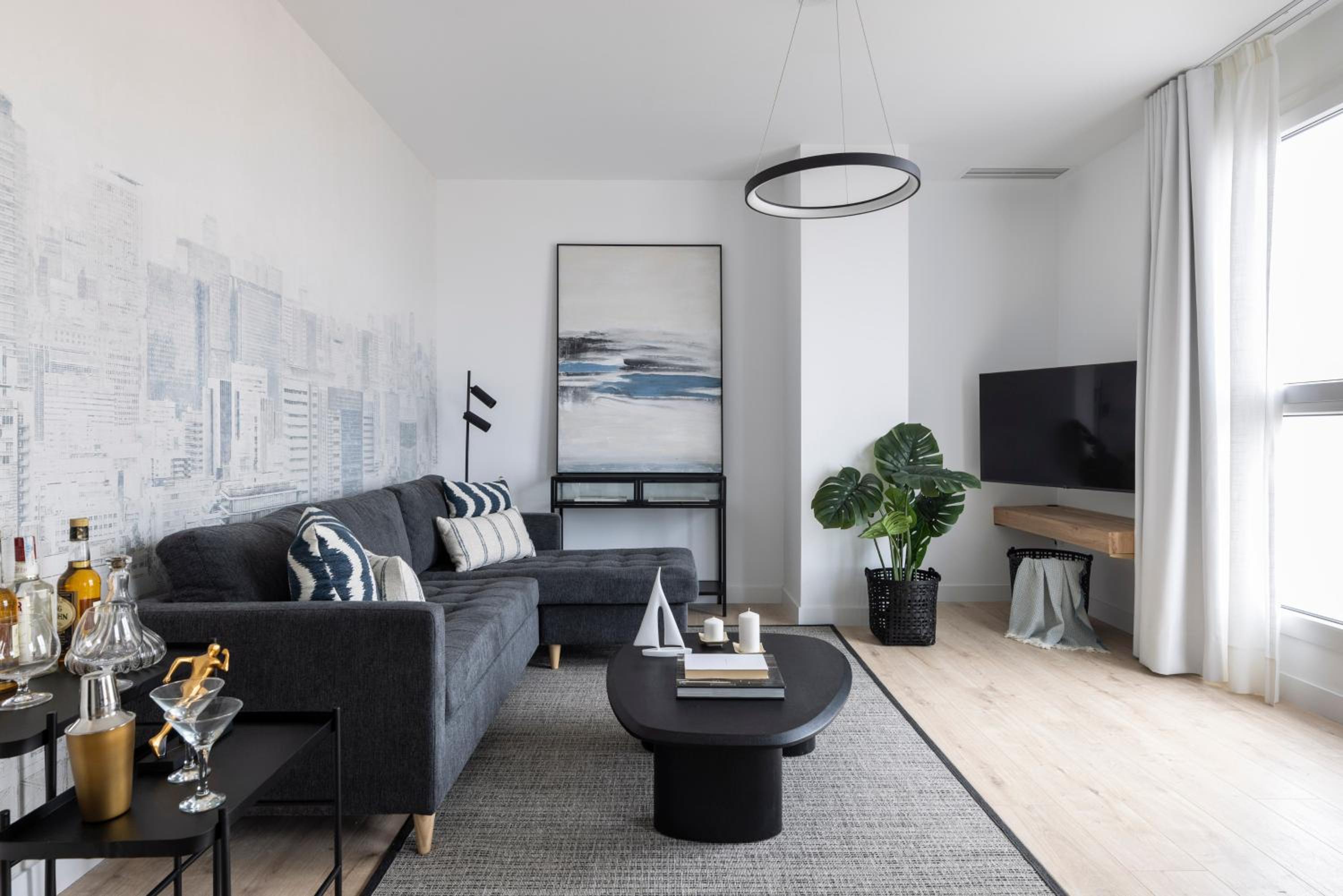 Apartamento de tres habitaciones - Piso alto