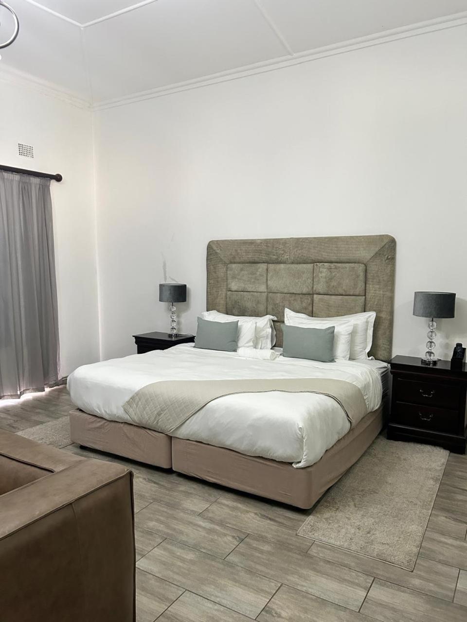  Double Room - Photo 4