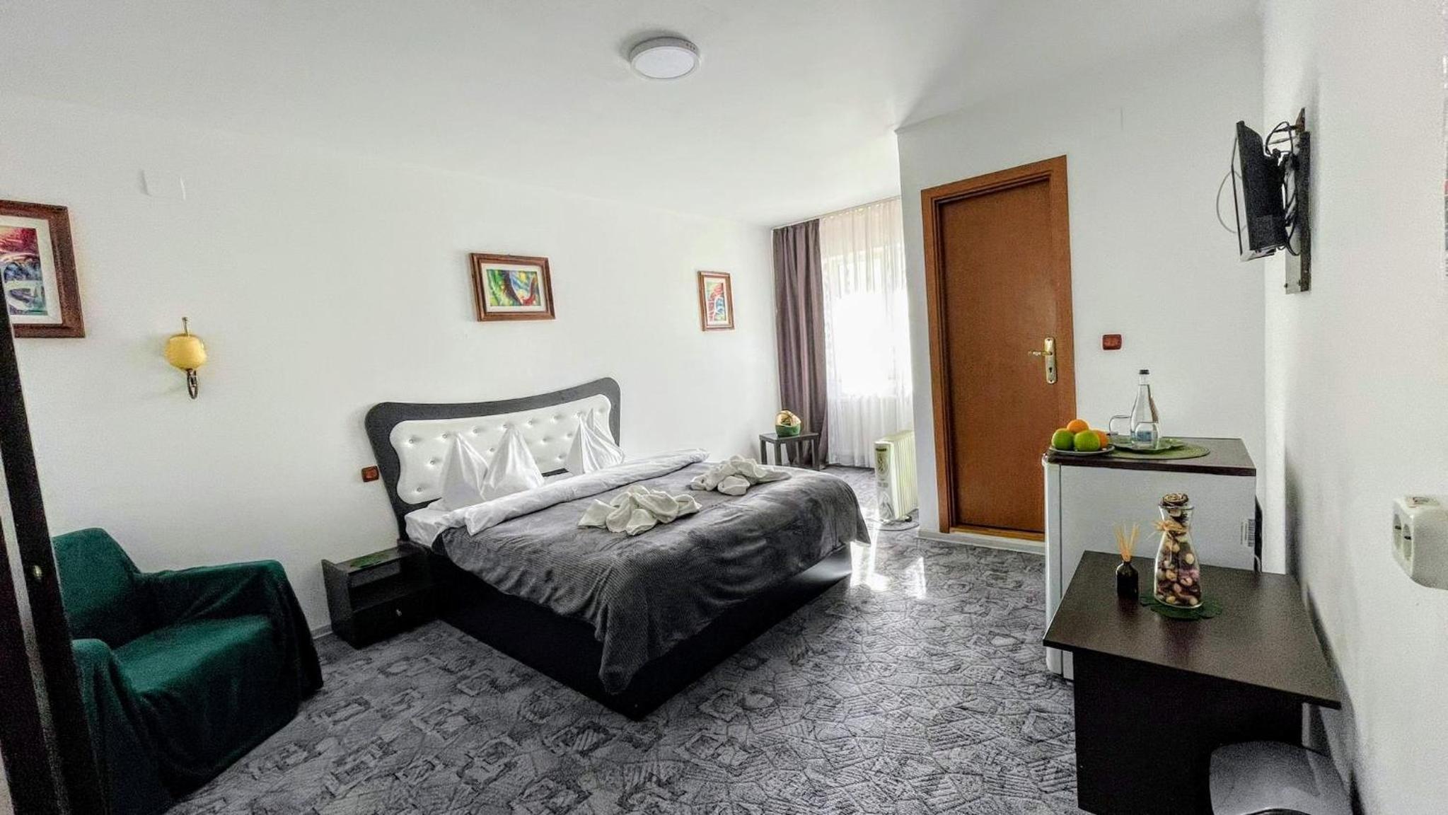 Double Room with Mountain View photo 2