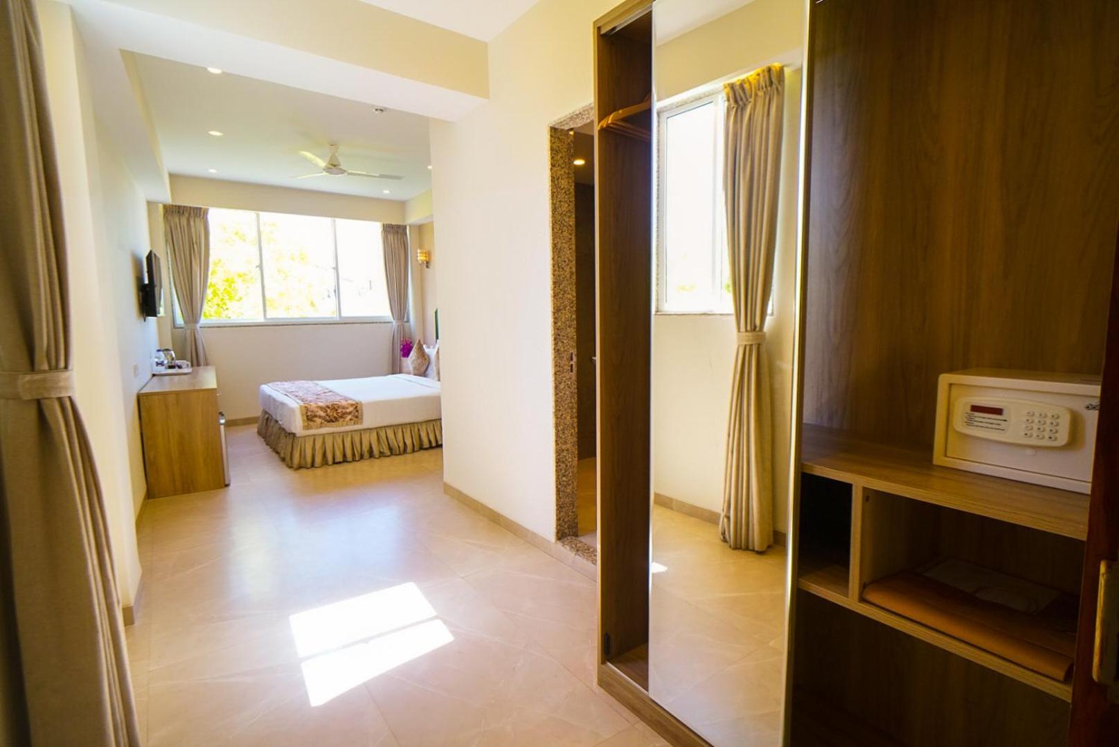 King Room - Photo 10