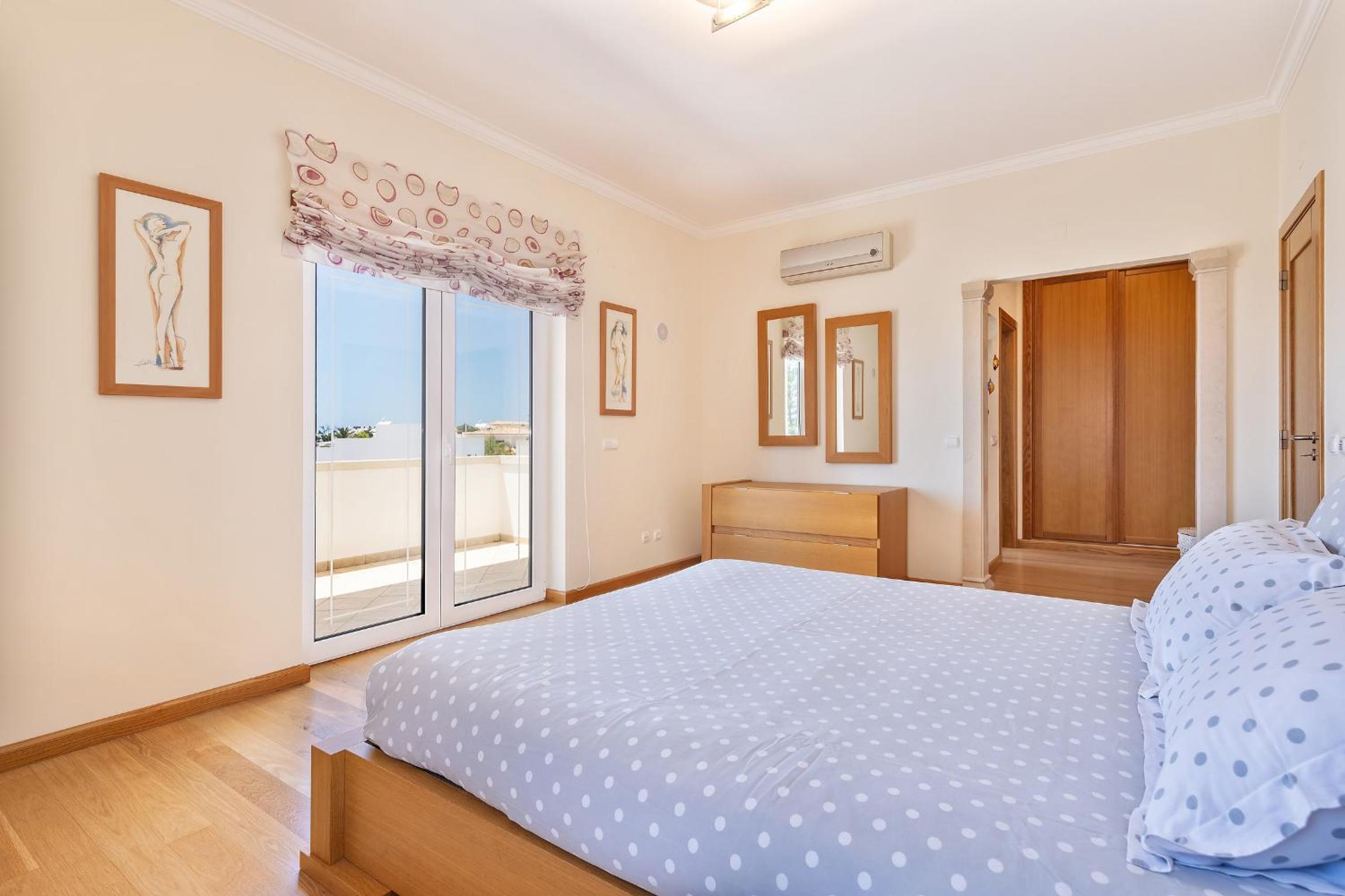 Superior Villa