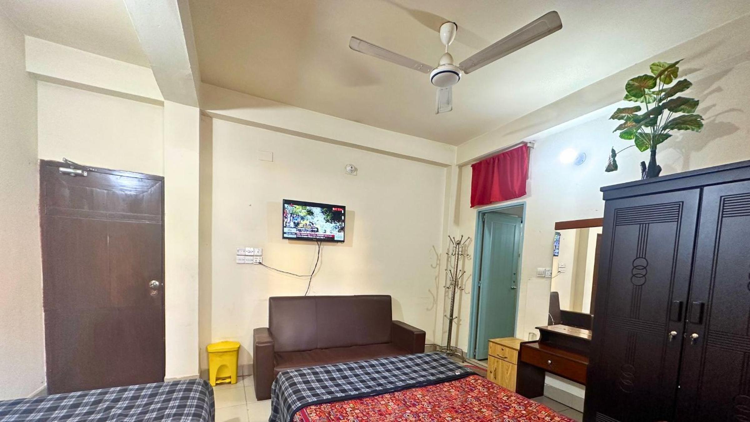 Single Room photo 3