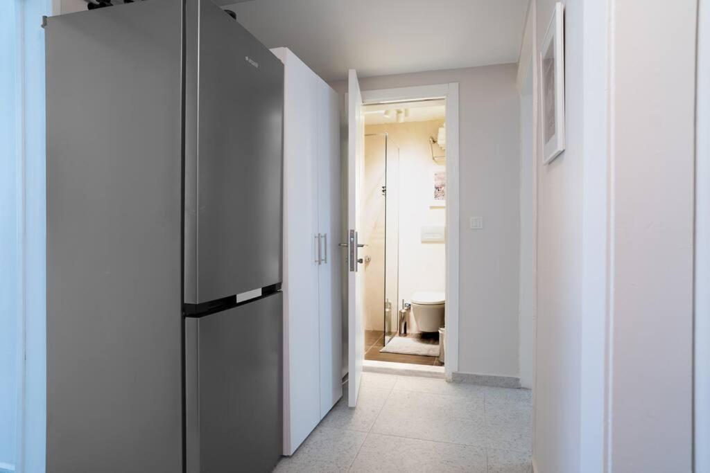 Two-Bedroom Apartment photo 2