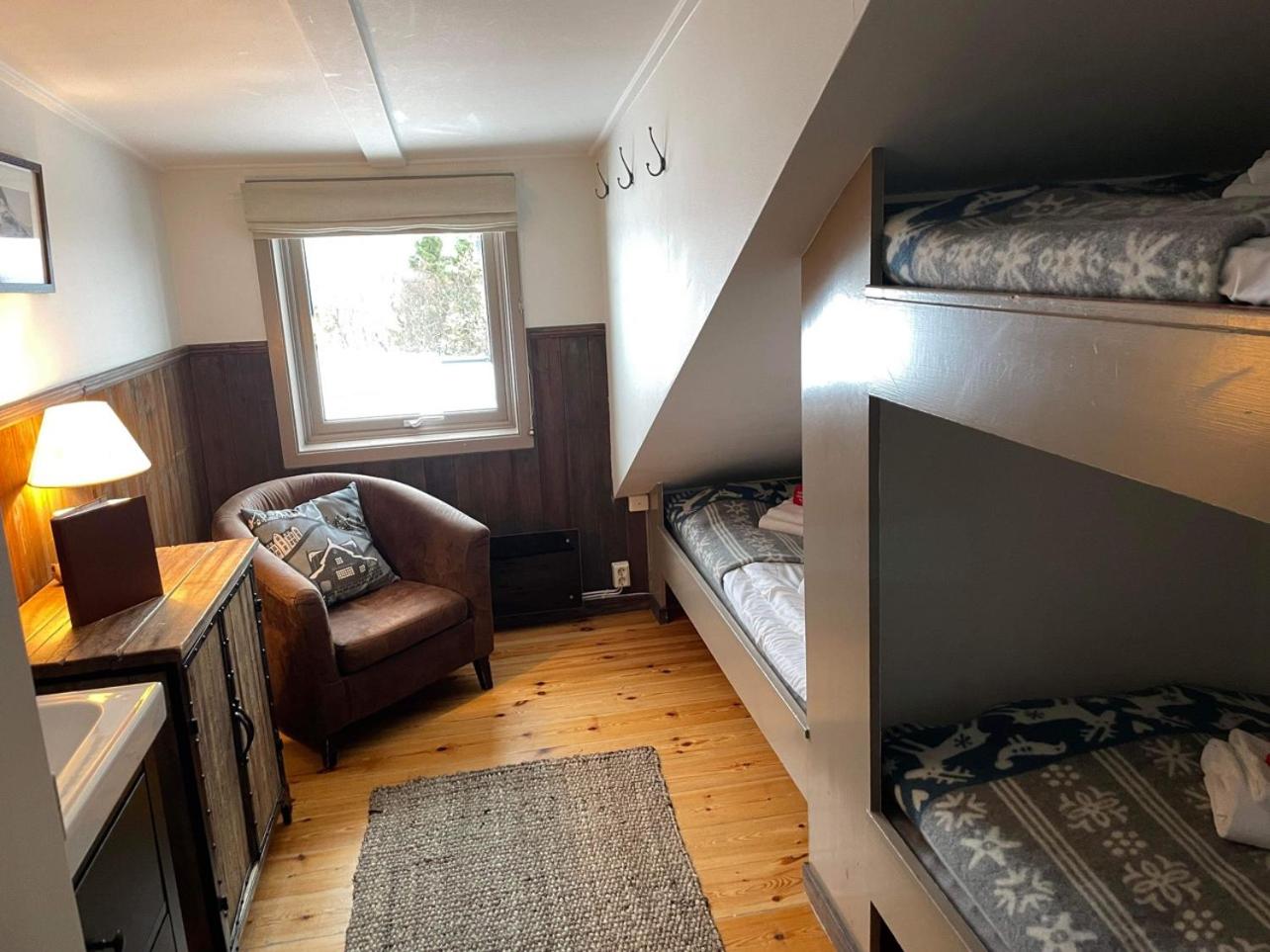 Basic Triple Room photo 2