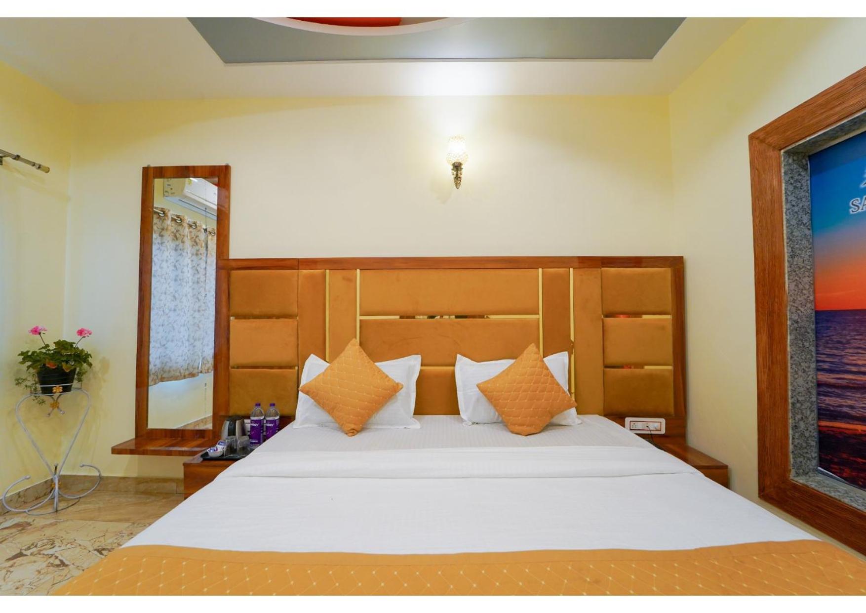 Deluxe Room - Photo 5