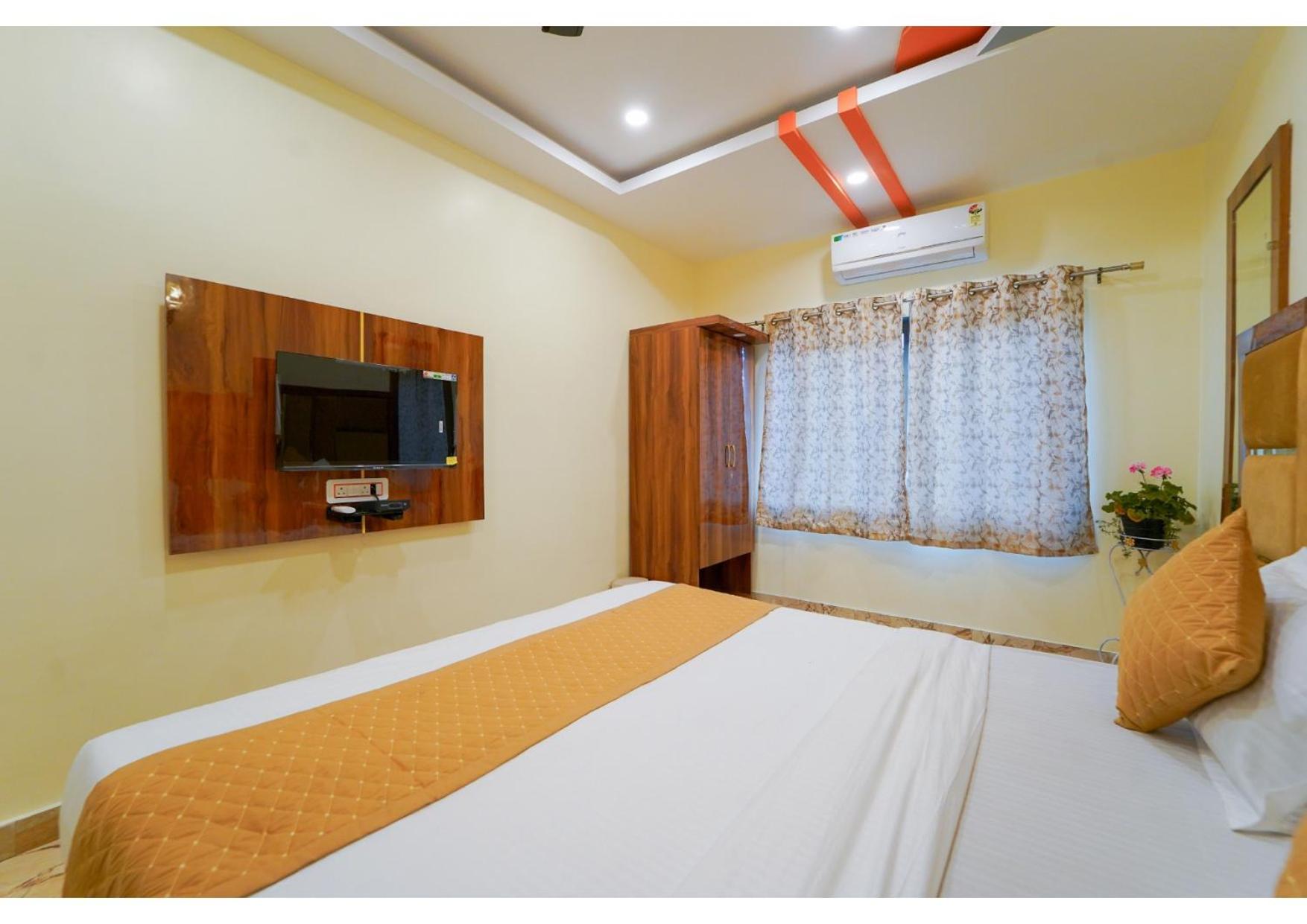 Deluxe Room - Photo 7
