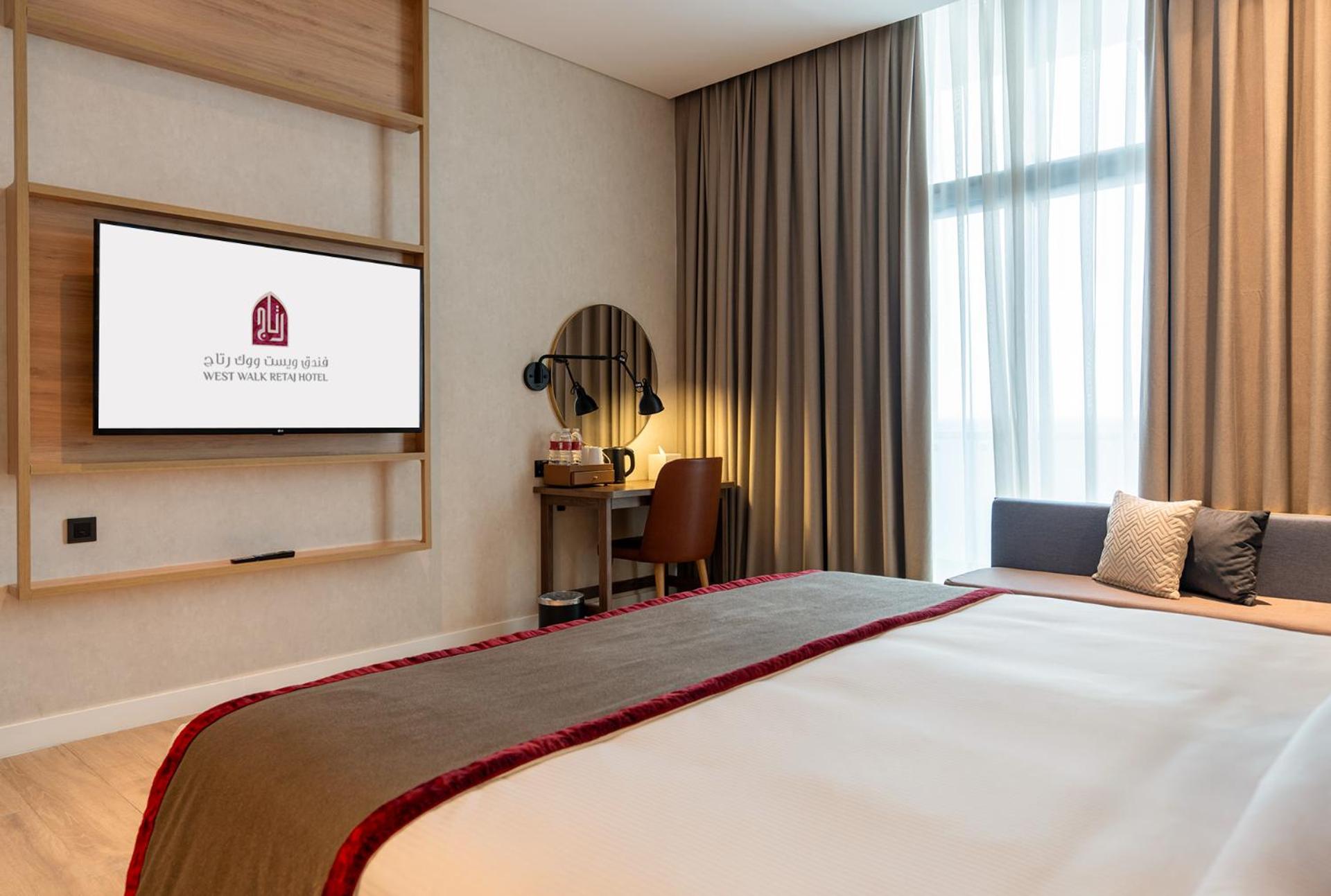Deluxe Suite - Photo 1